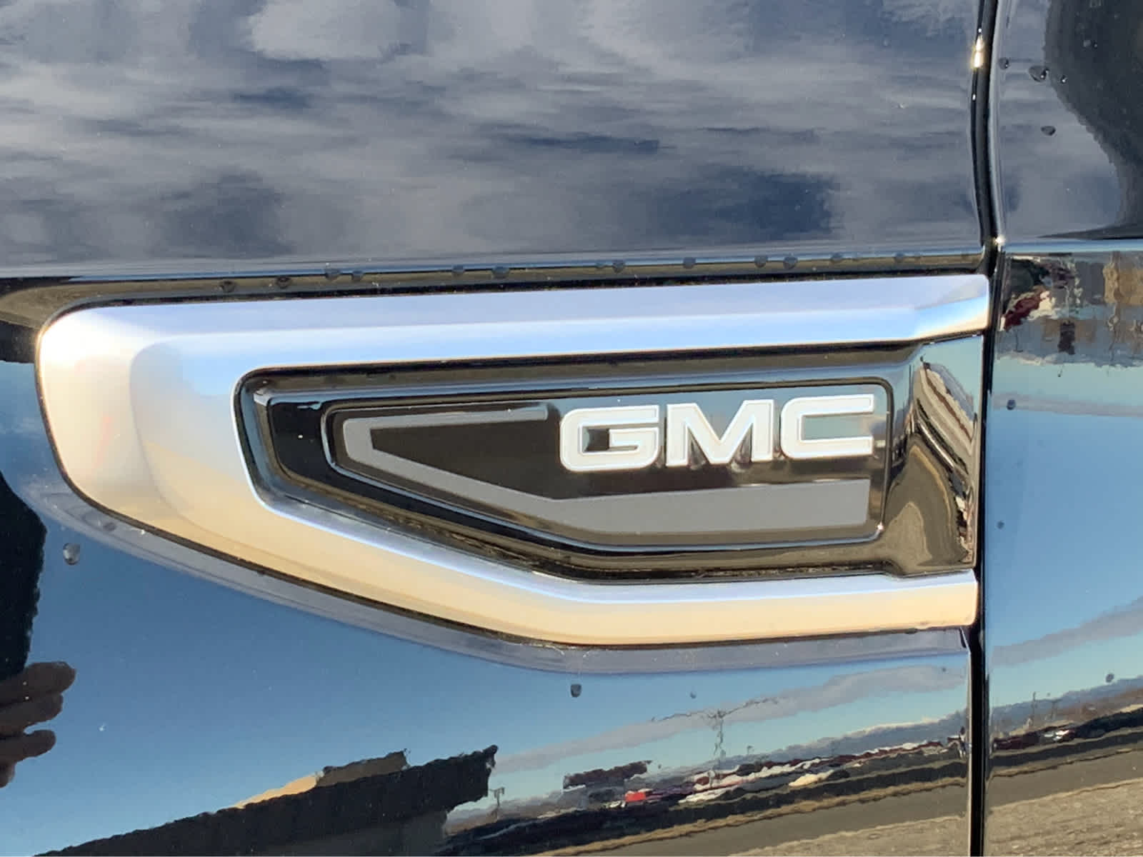 2024 GMC Yukon Denali 2