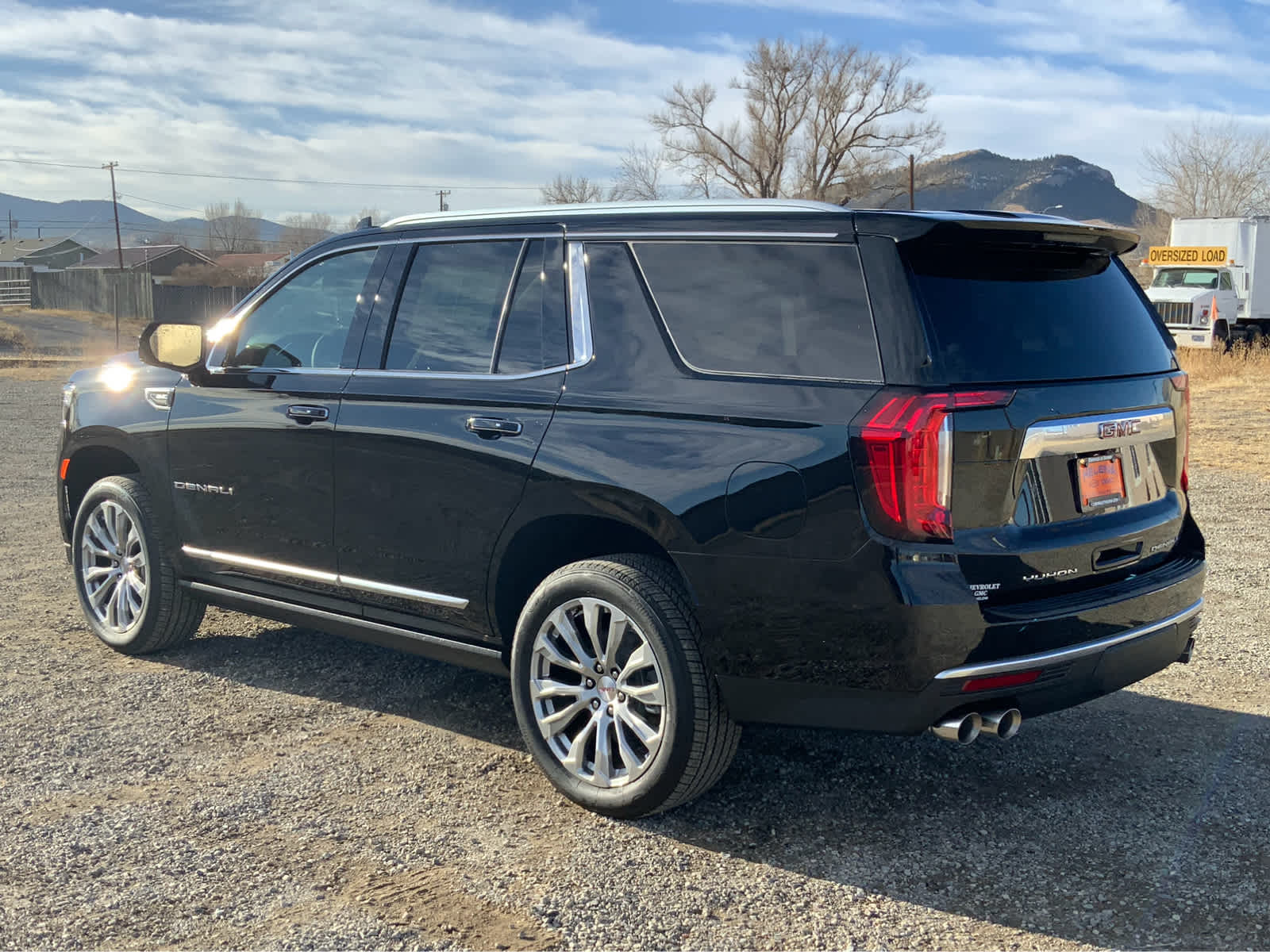 2024 GMC Yukon Denali 5