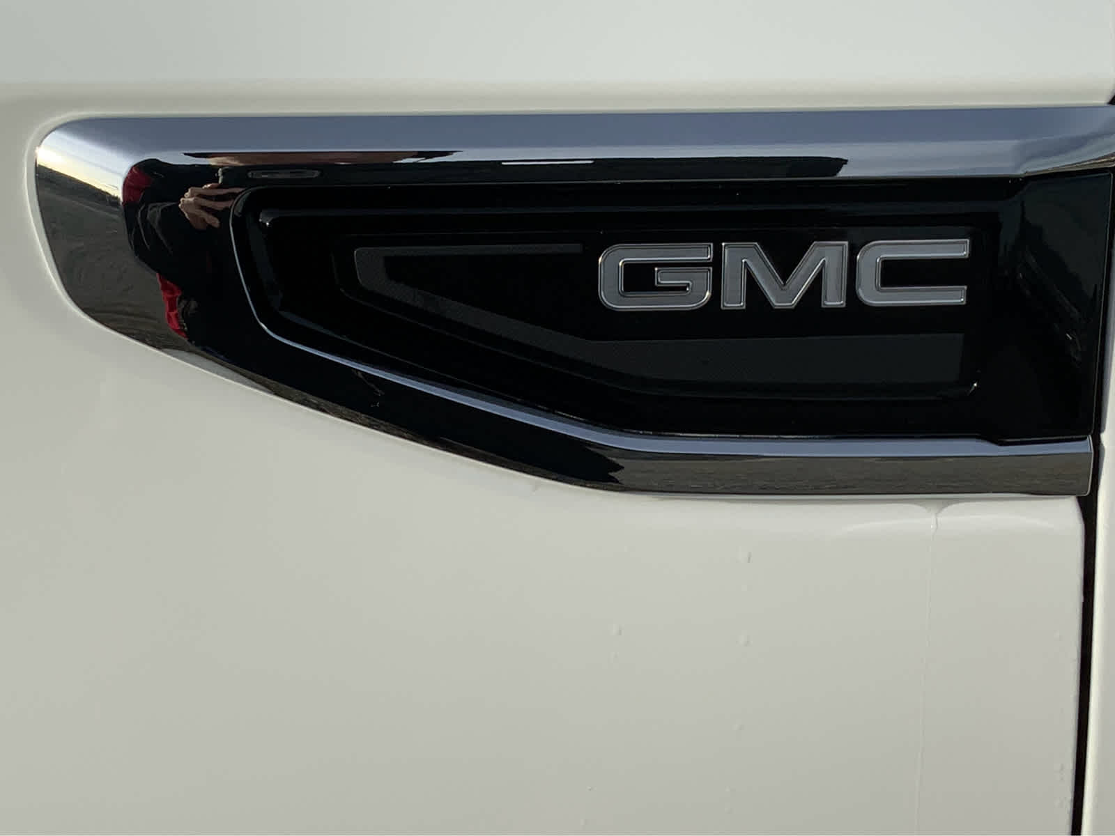 2024 GMC Yukon XL SLT 3