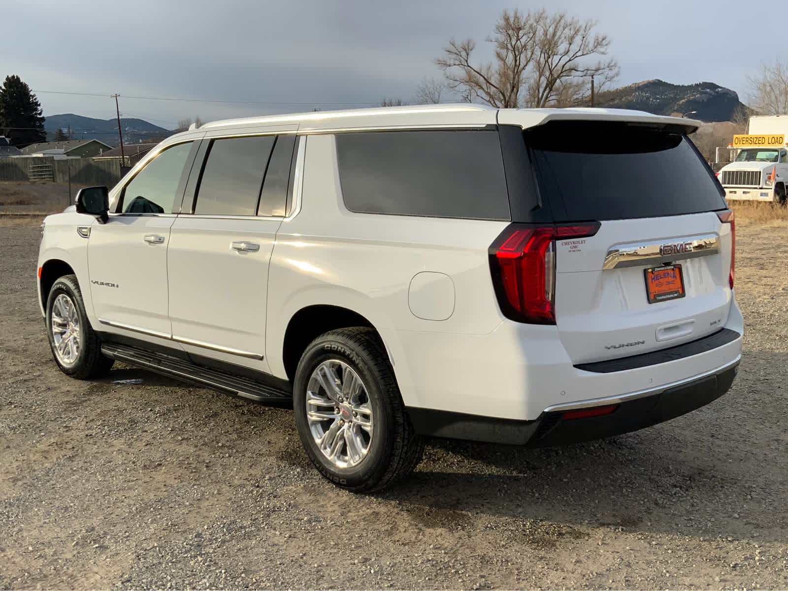 2024 GMC Yukon XL SLT 5