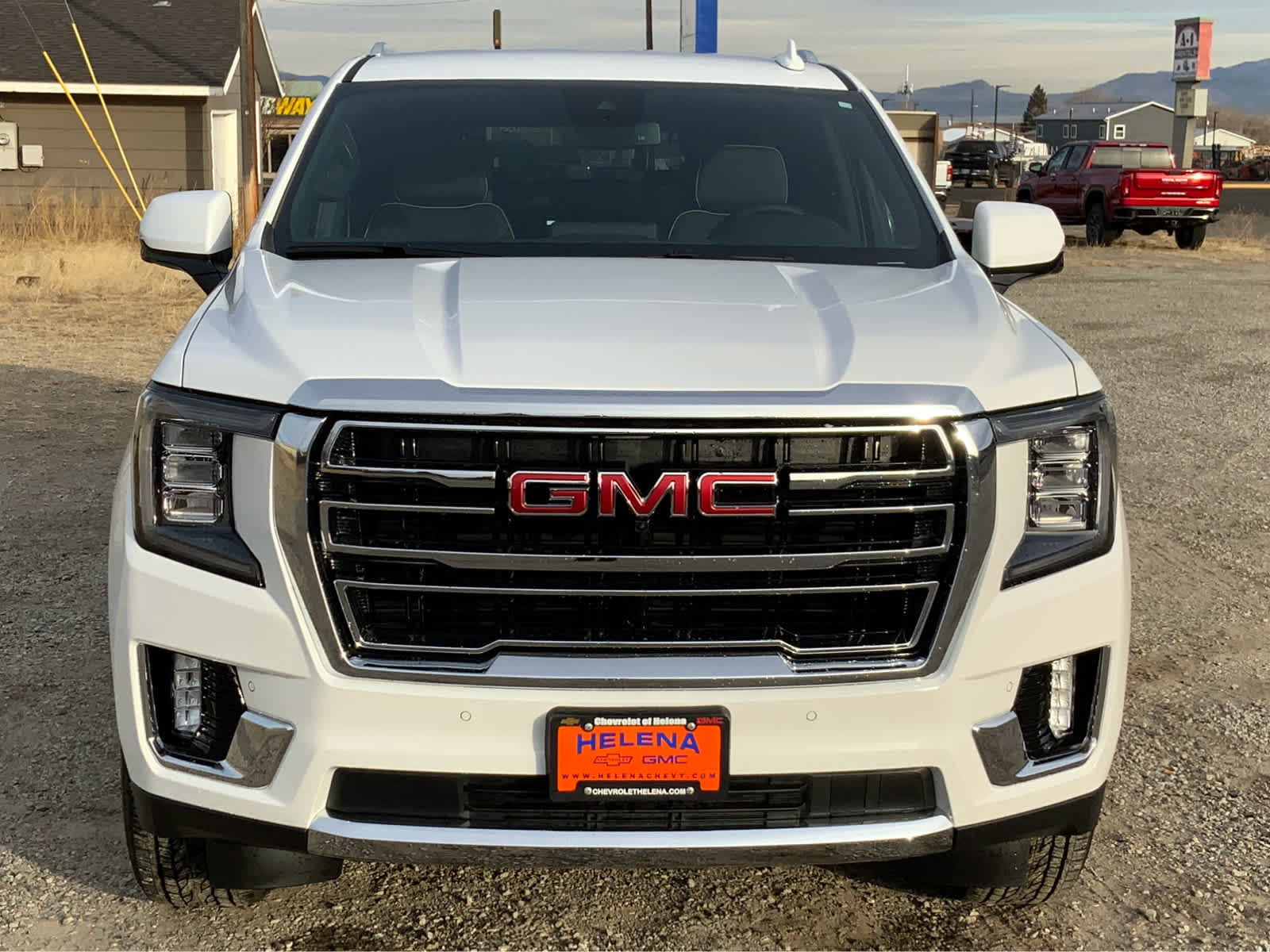 2024 GMC Yukon XL SLT 11