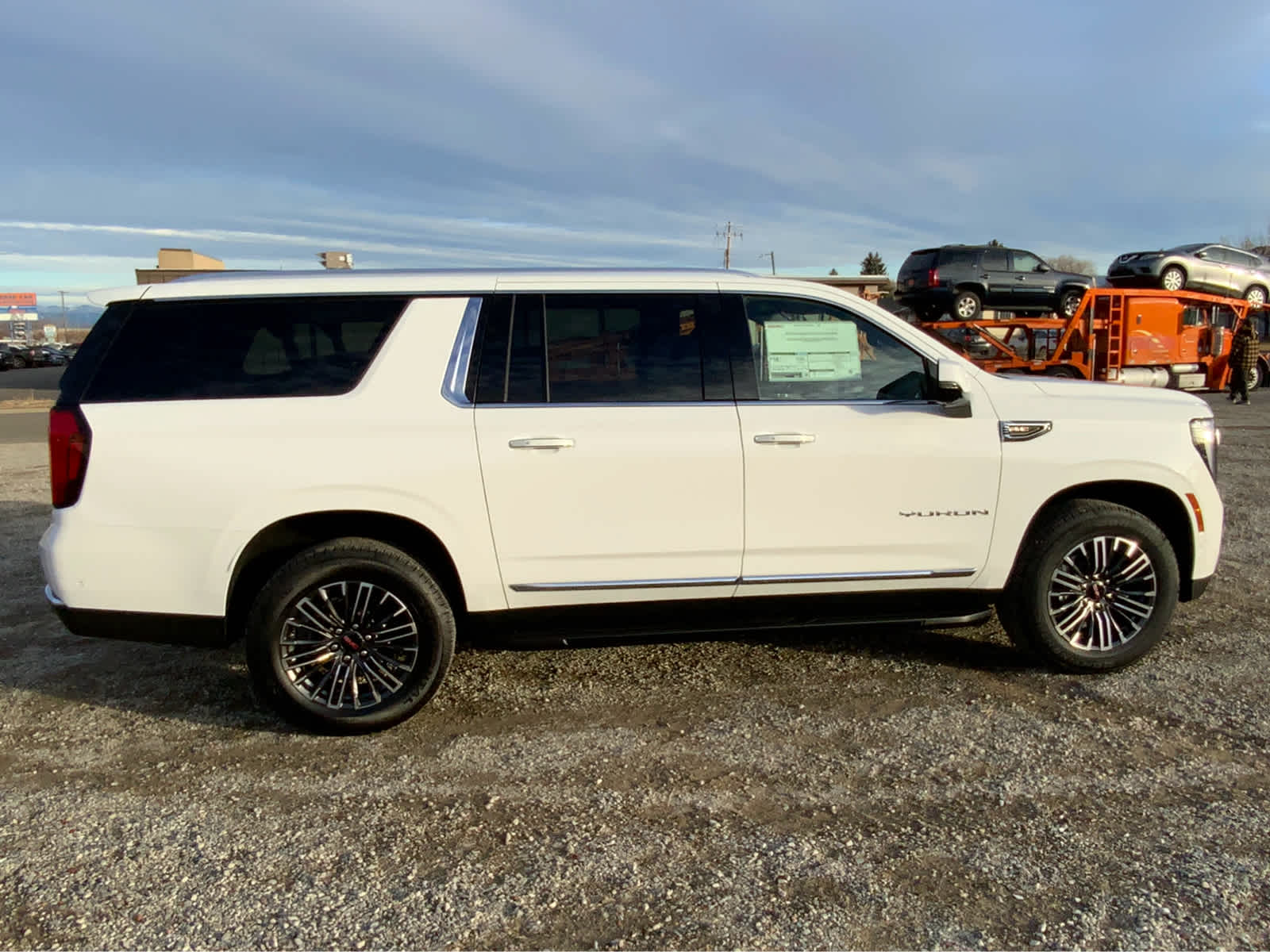 2025 GMC Yukon XL Elevation 10