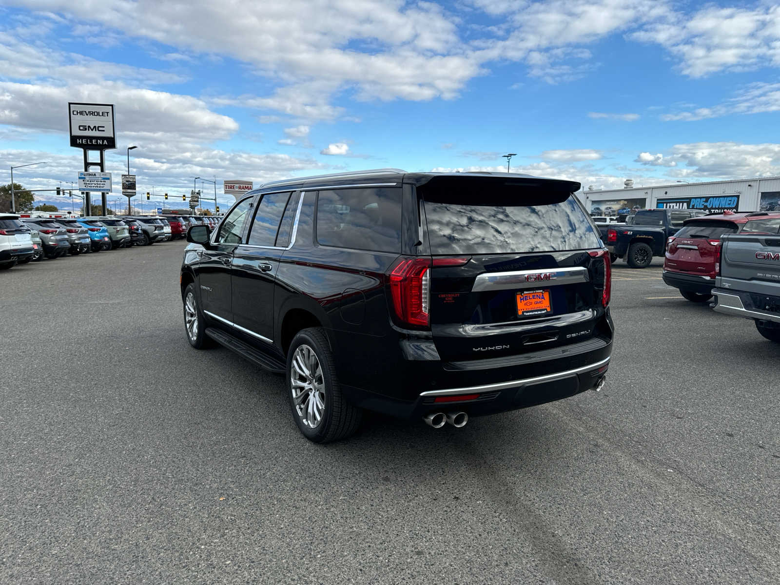 2024 GMC Yukon XL Denali 7