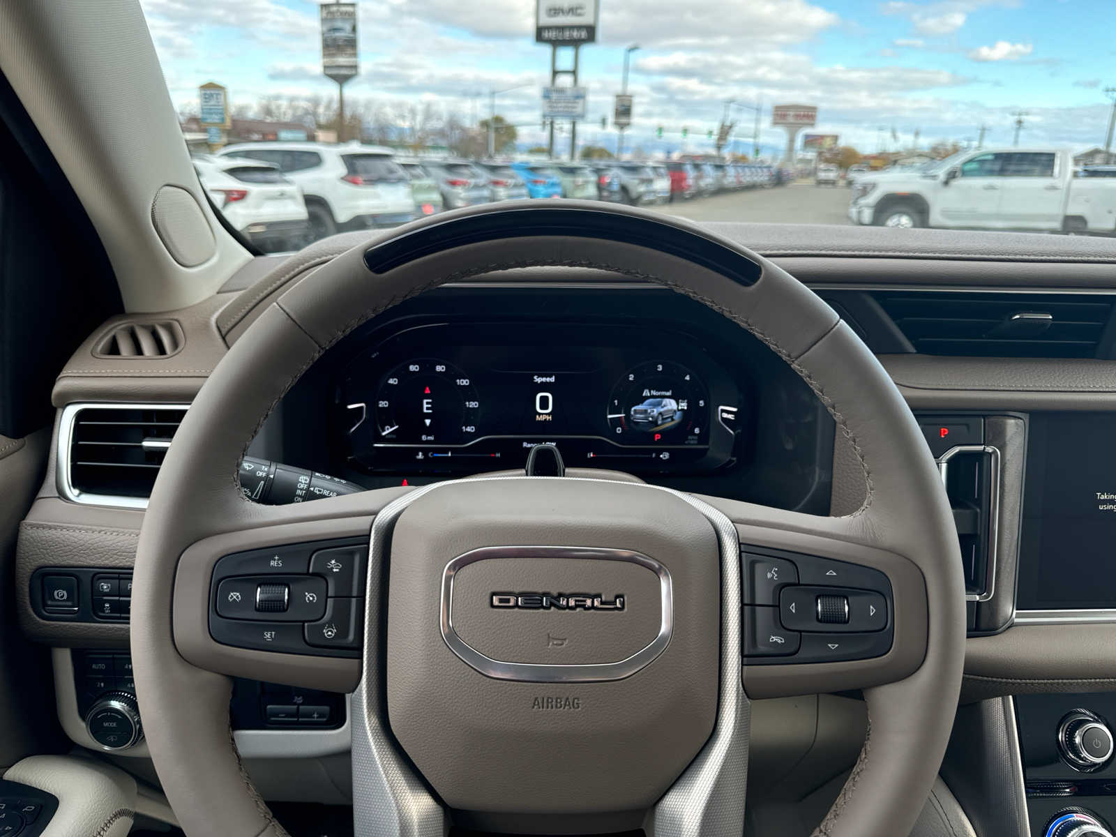 2024 GMC Yukon XL Denali 19