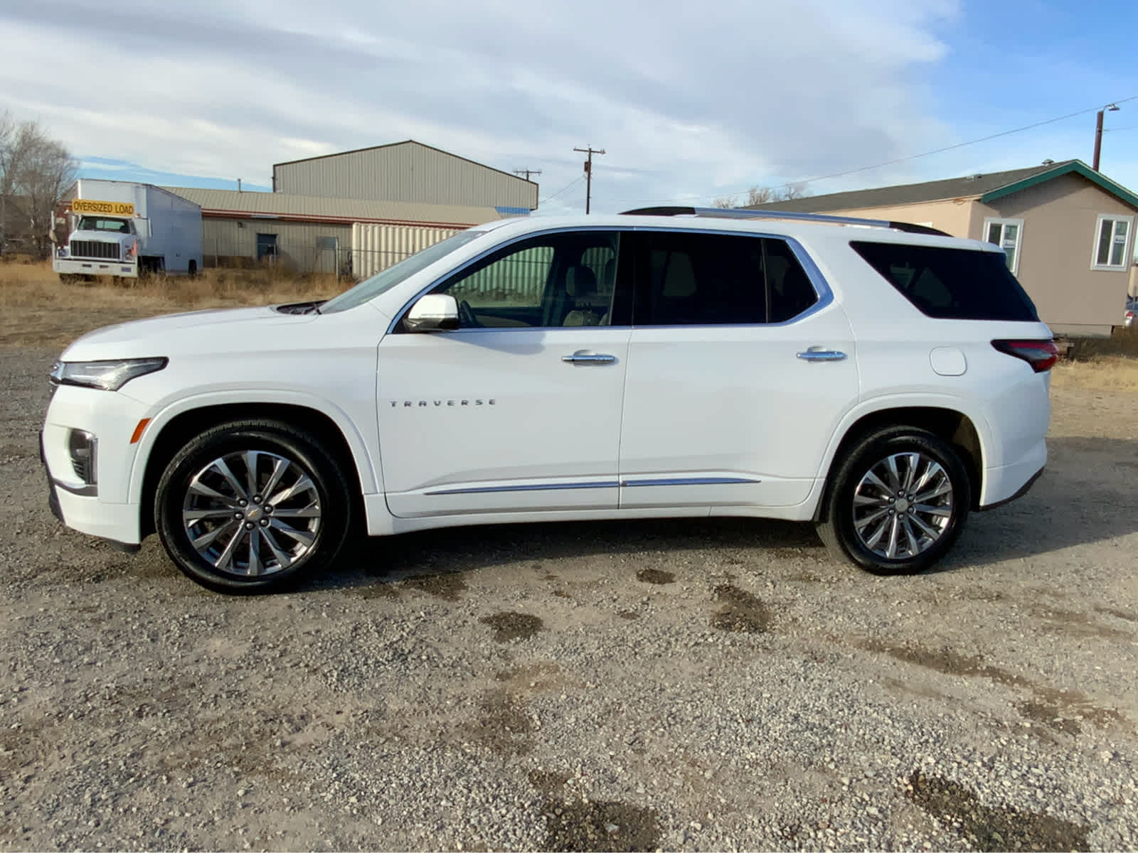 2023 Chevrolet Traverse Premier 2