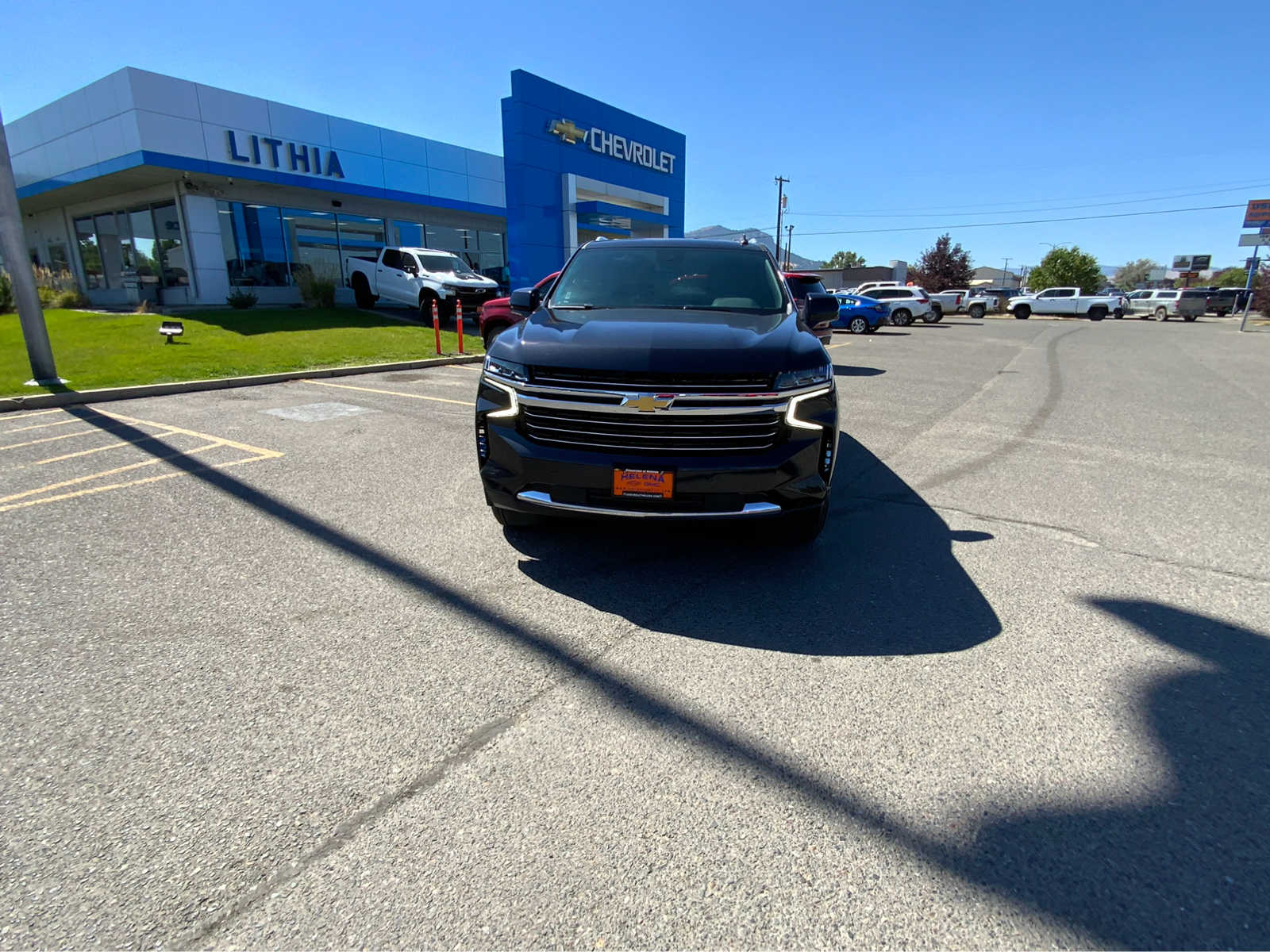 2024 Chevrolet Suburban LT 11