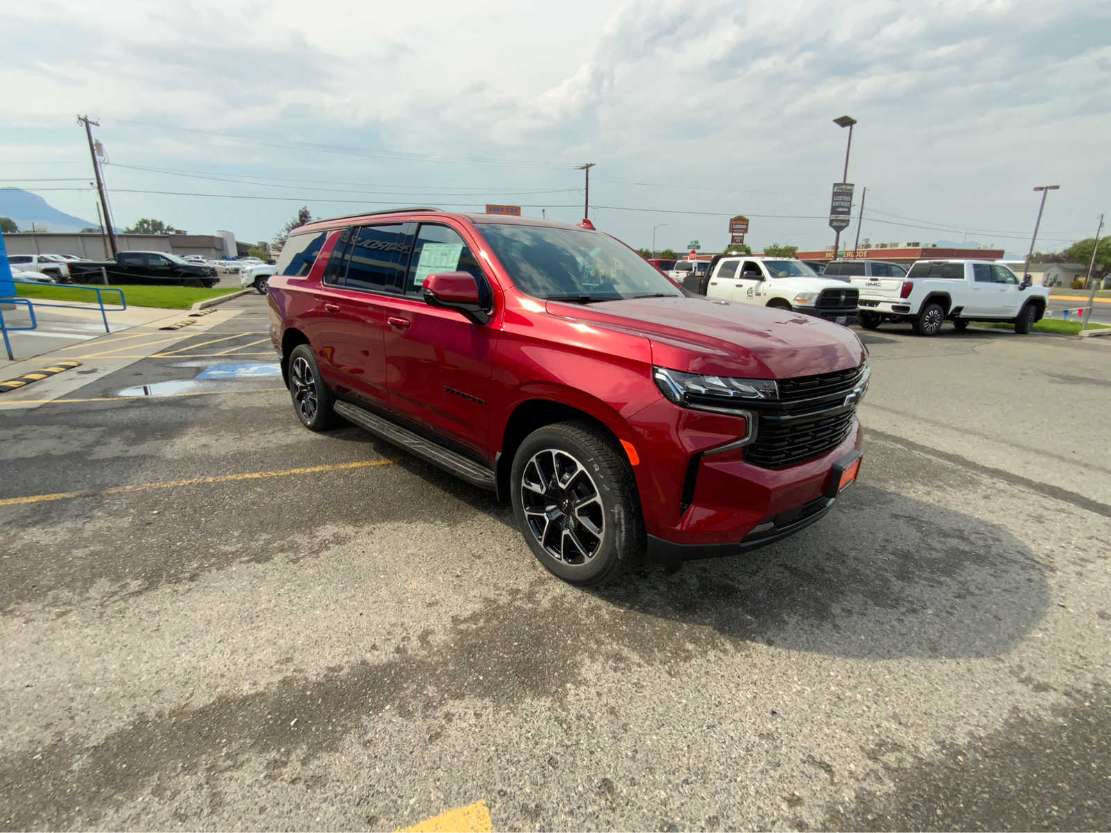 2024 Chevrolet Suburban RST 10