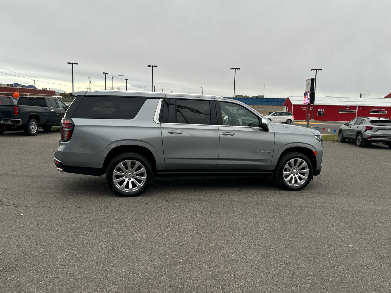 2024 Chevrolet Suburban Premier 10