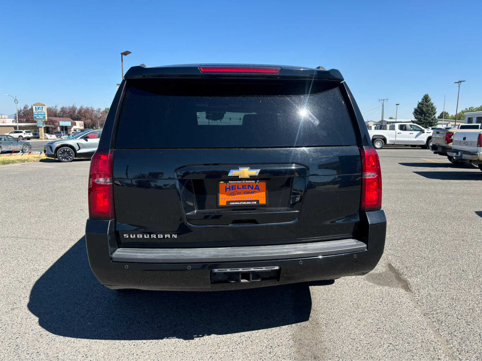 2016 Chevrolet Suburban LT 4