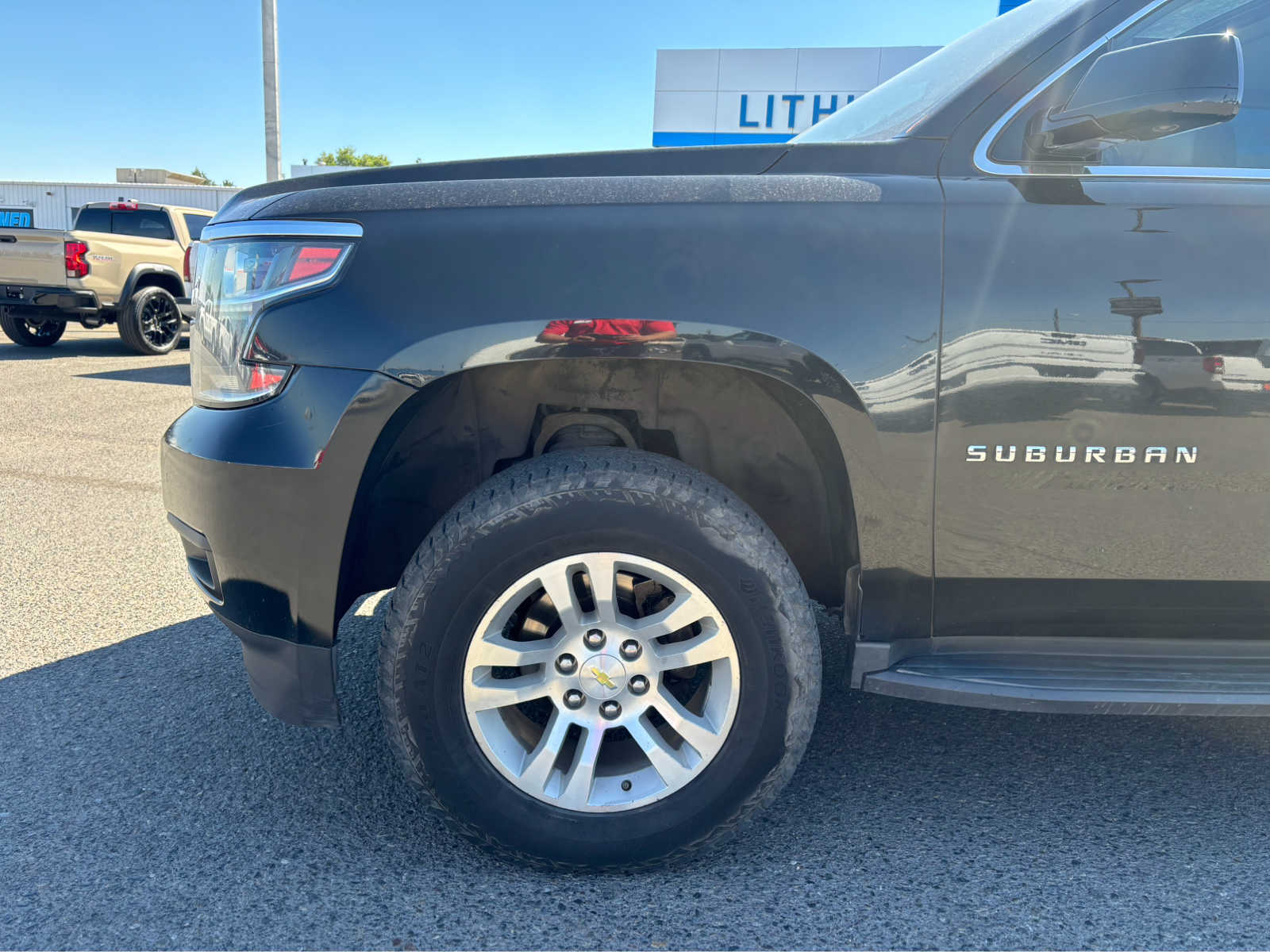 2016 Chevrolet Suburban LT 8