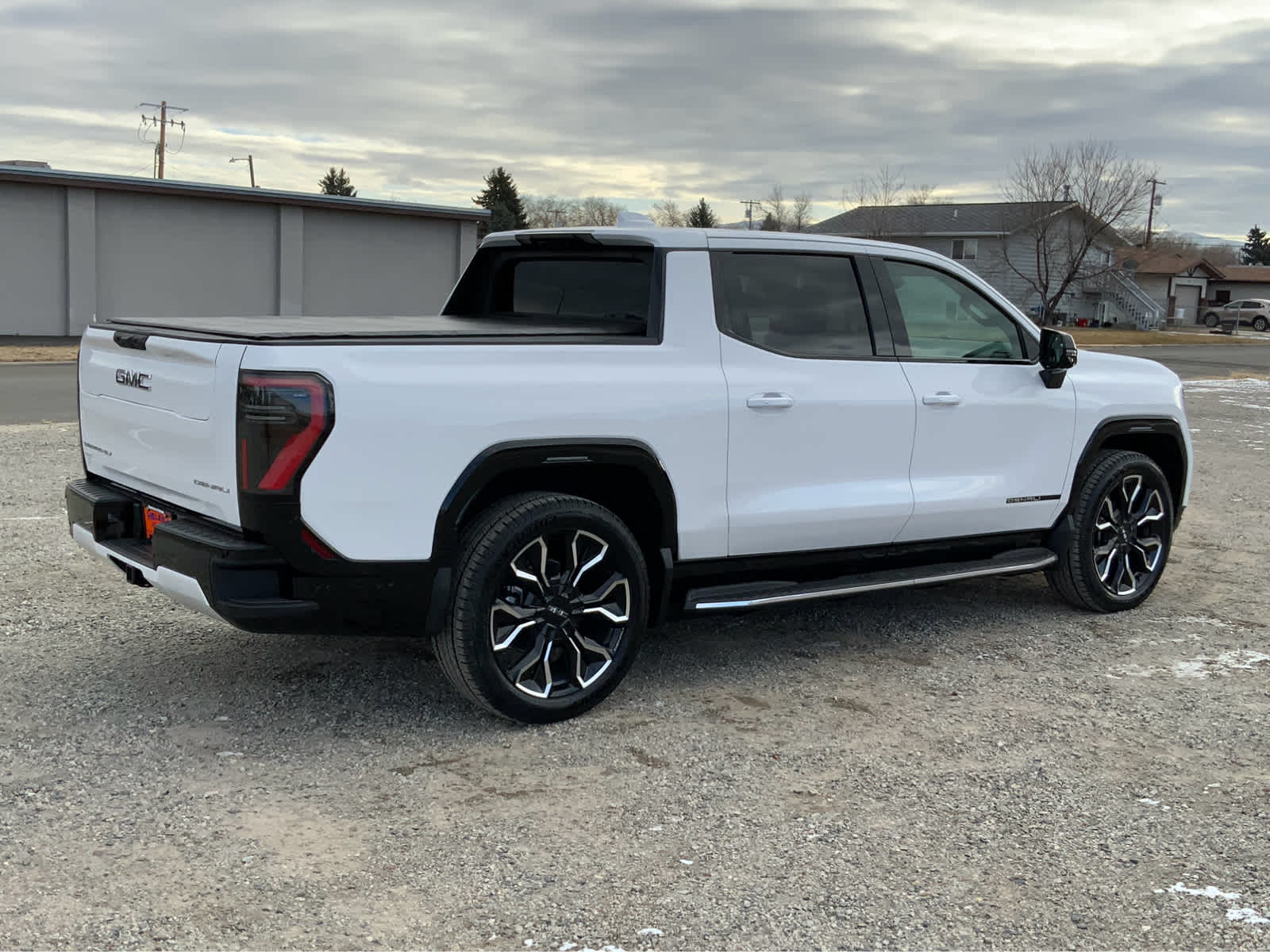 2025 GMC Sierra EV Extended Range Denali e4WD Crew Cab 5