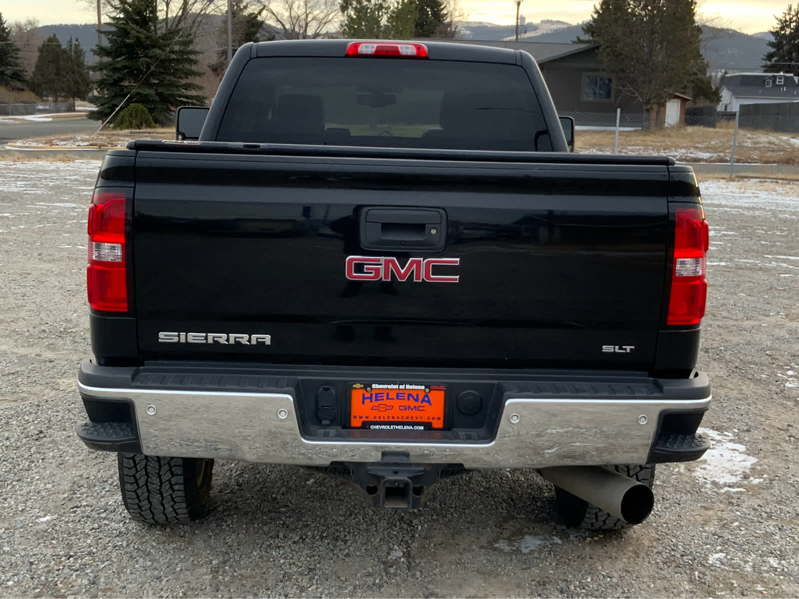 2018 GMC Sierra 2500HD SLT 4WD Crew Cab 153.7 4