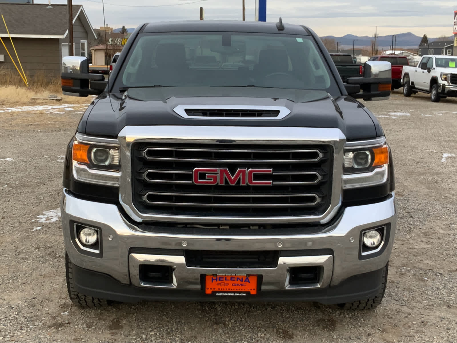 2018 GMC Sierra 2500HD SLT 4WD Crew Cab 153.7 8