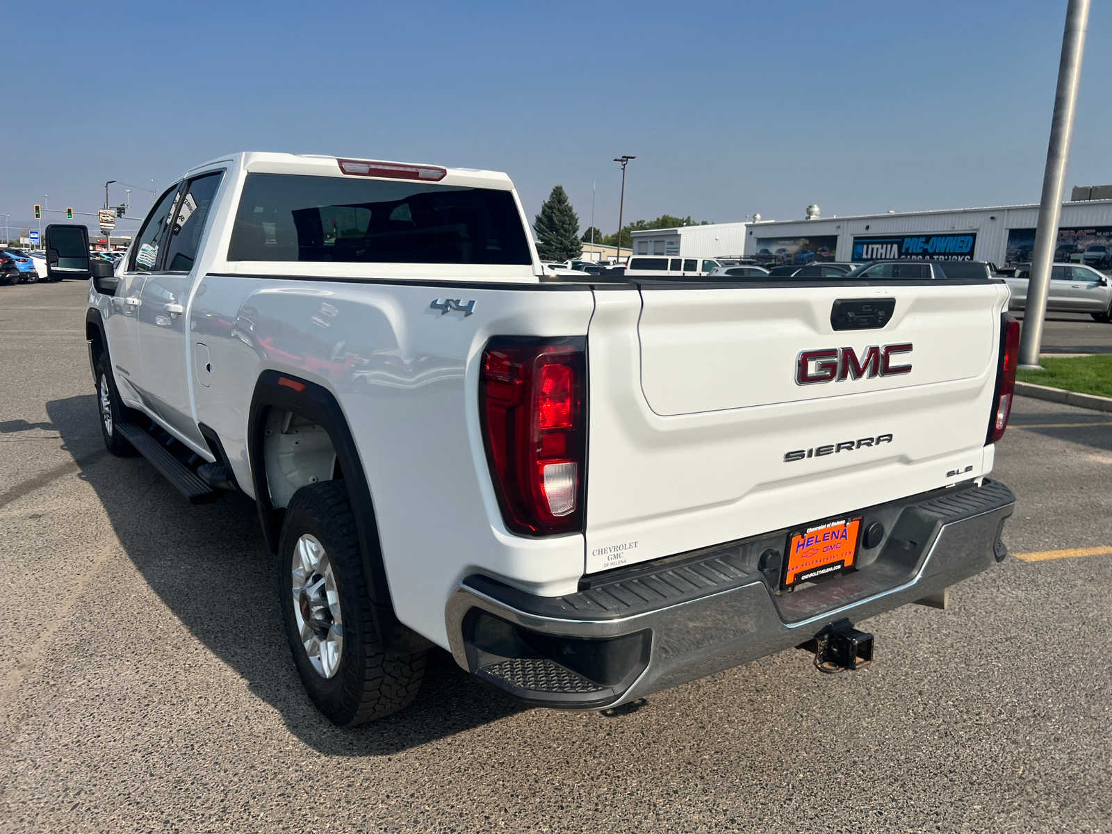 2023 GMC Sierra 2500HD SLE 4WD Crew Cab 172 4