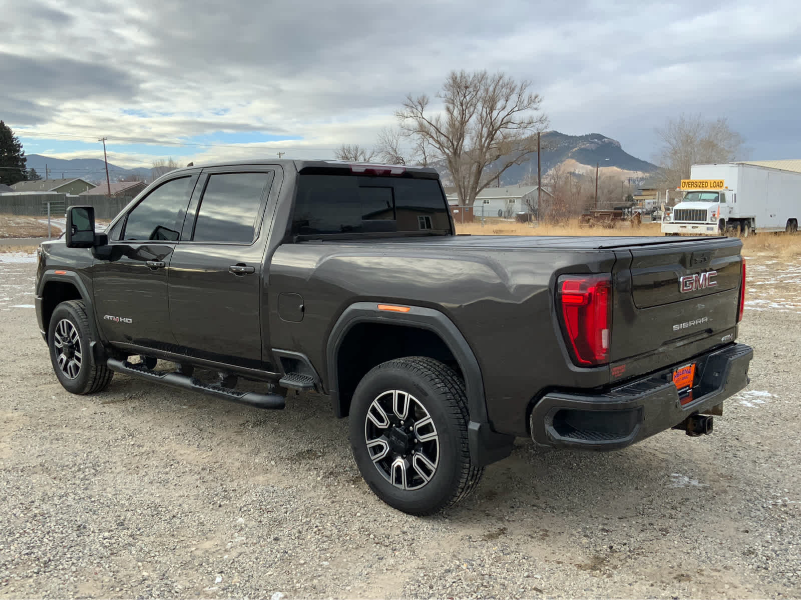 2020 GMC Sierra 2500HD AT4 4WD Crew Cab 159 3