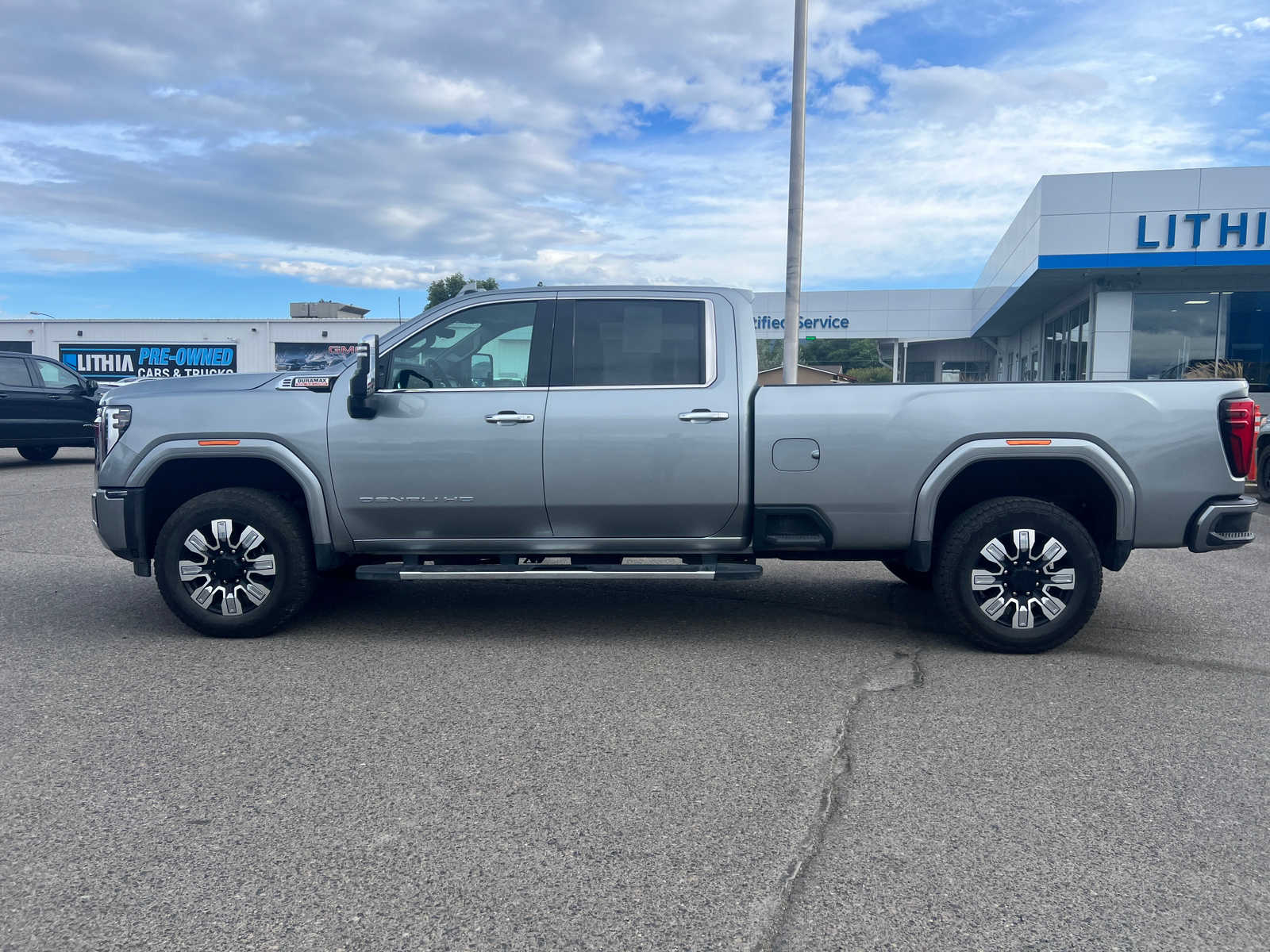 2024 GMC Sierra 3500HD Denali 4WD Crew Cab 172 3