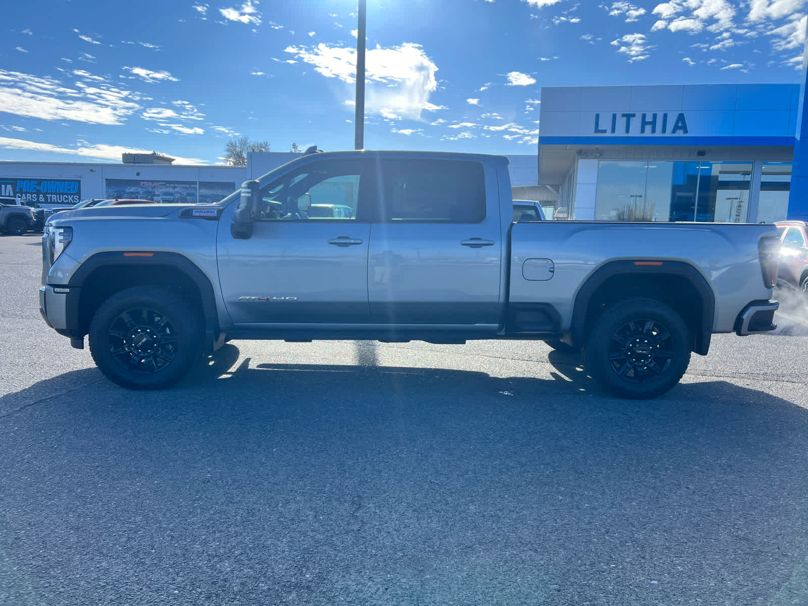 2025 GMC Sierra 2500HD AT4 4WD Crew Cab 159 3