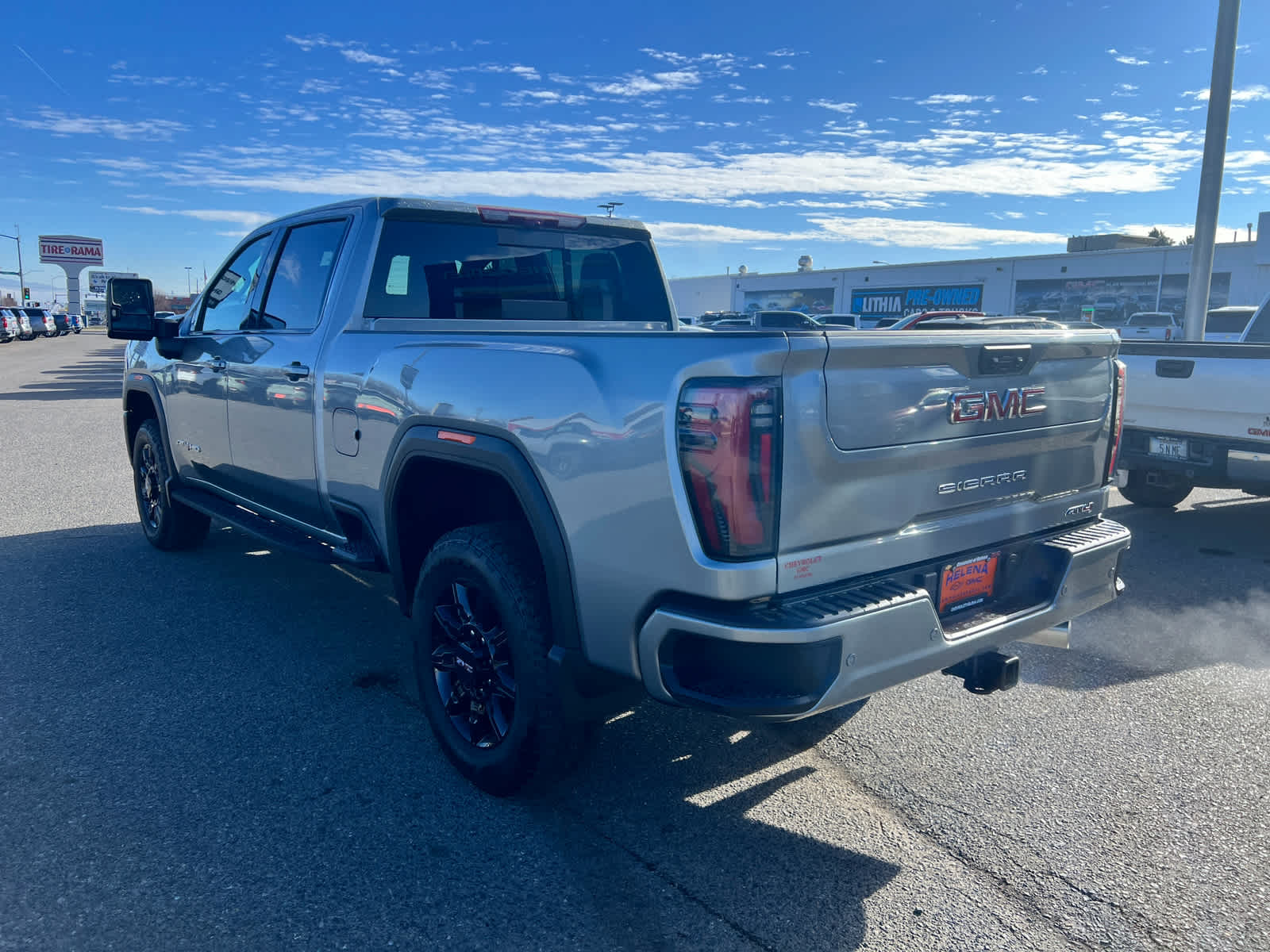 2025 GMC Sierra 2500HD AT4 4WD Crew Cab 159 4