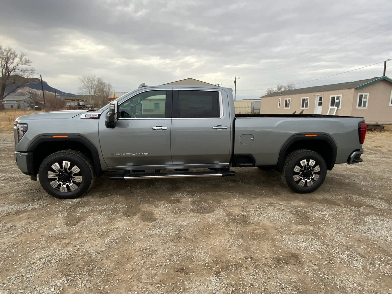 2025 GMC Sierra 2500HD Denali 4WD Crew Cab 172 4