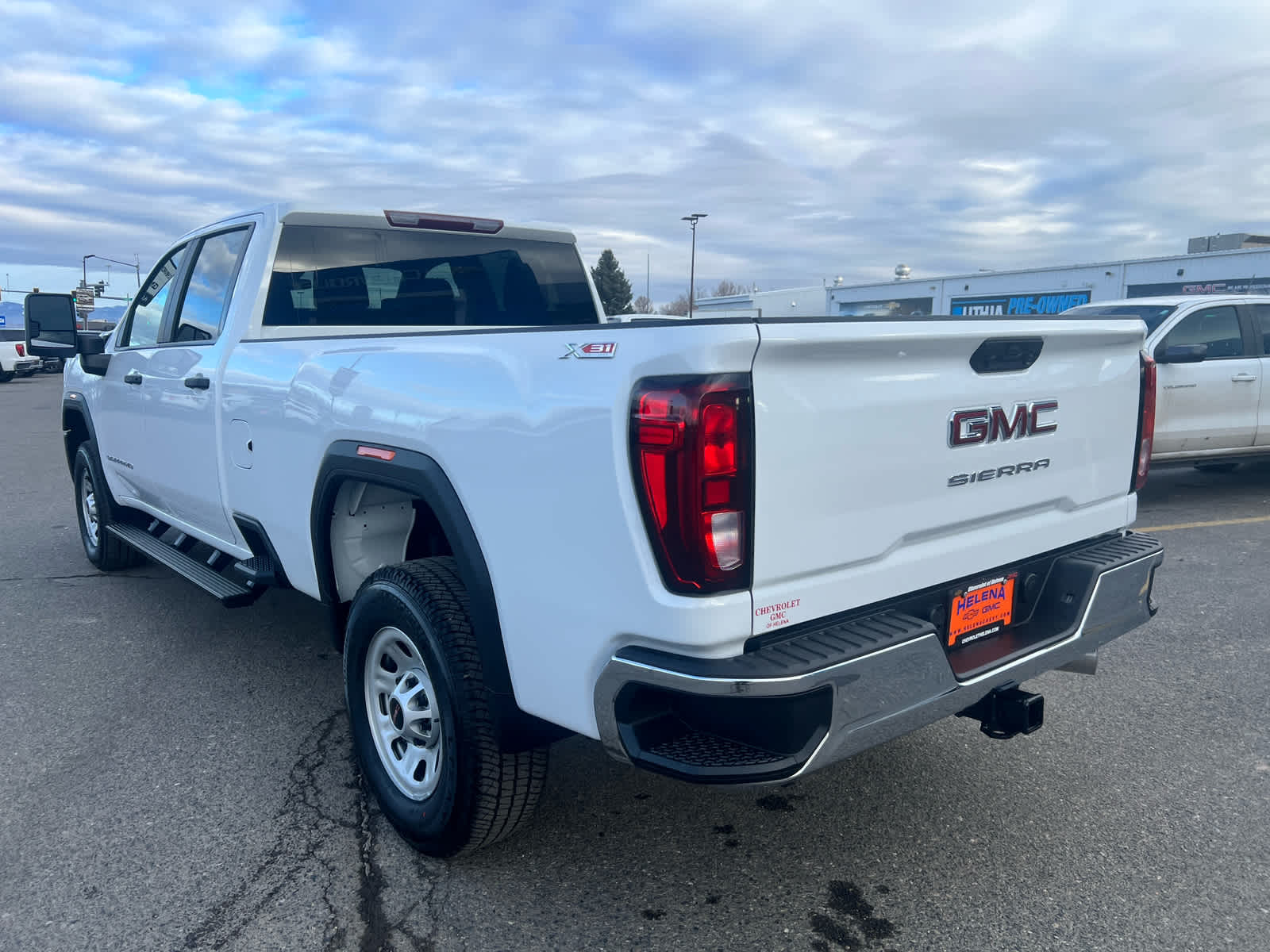 2025 GMC Sierra 3500HD Pro 4WD Crew Cab 172 4