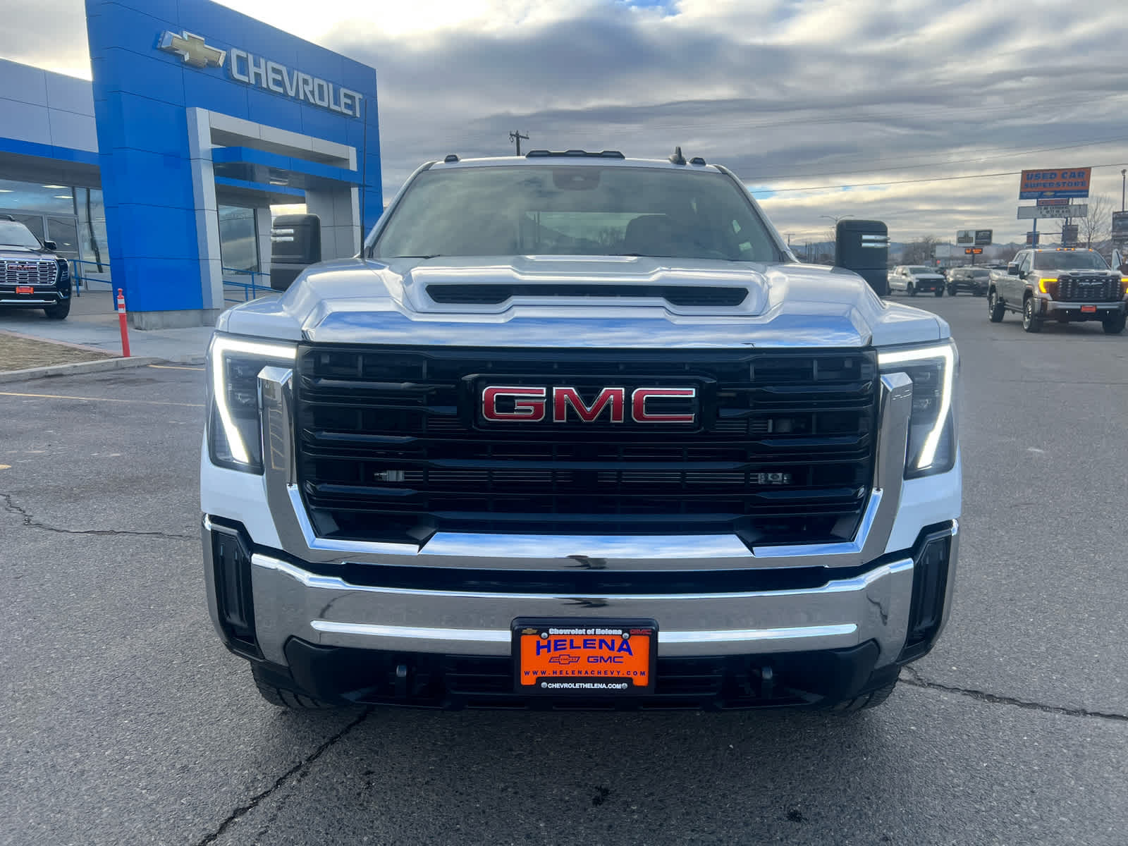 2025 GMC Sierra 3500HD Pro 4WD Crew Cab 172 6