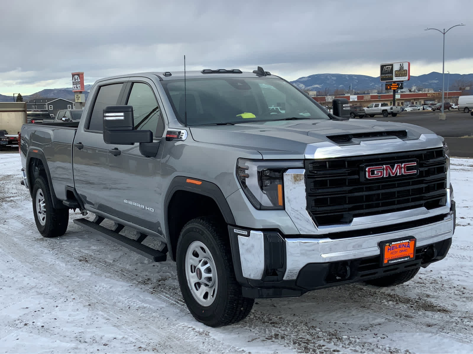 2025 GMC Sierra 3500HD Pro 4WD Crew Cab 172 8