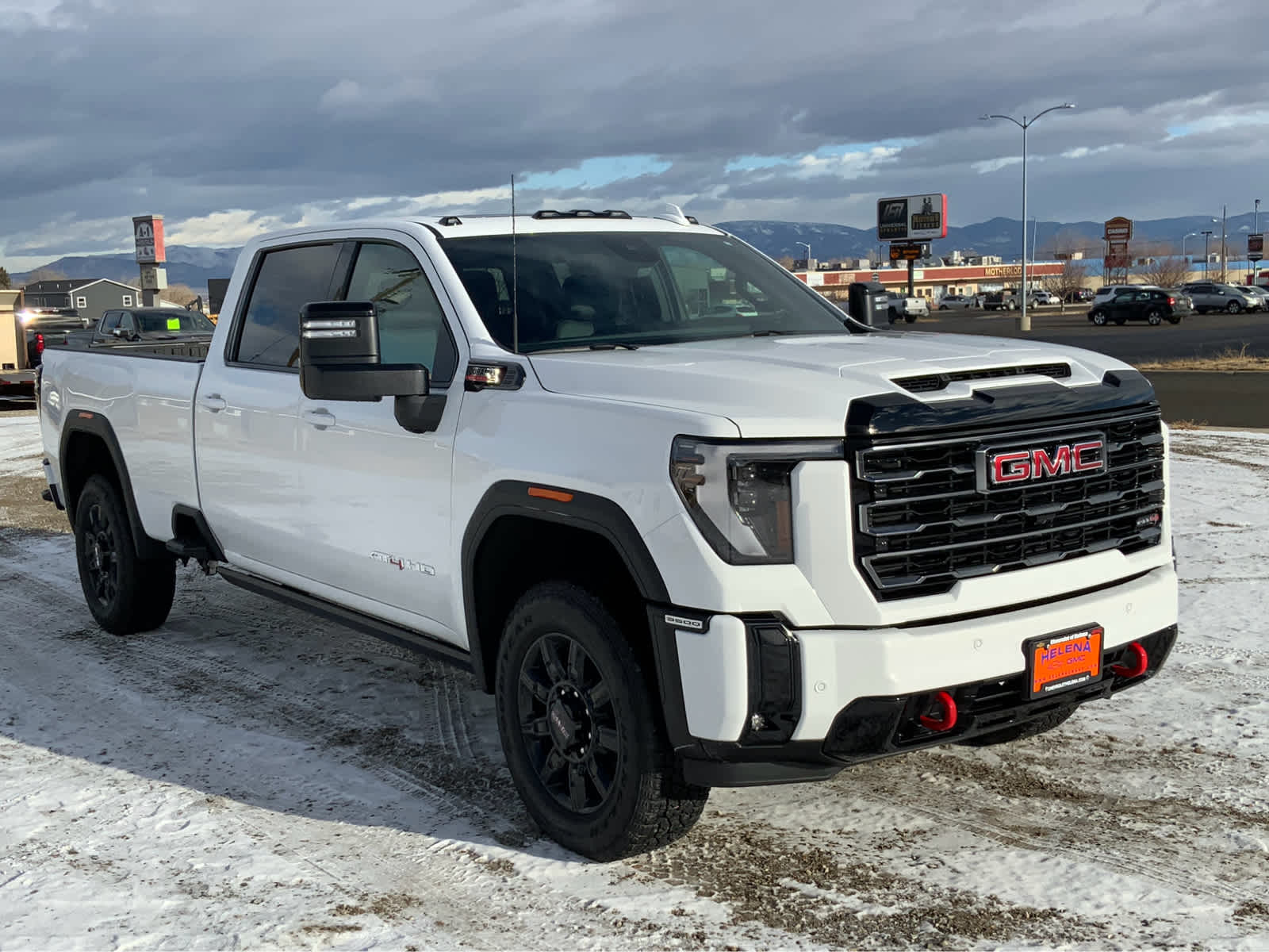 2025 GMC Sierra 3500HD AT4 4WD Crew Cab 172 9