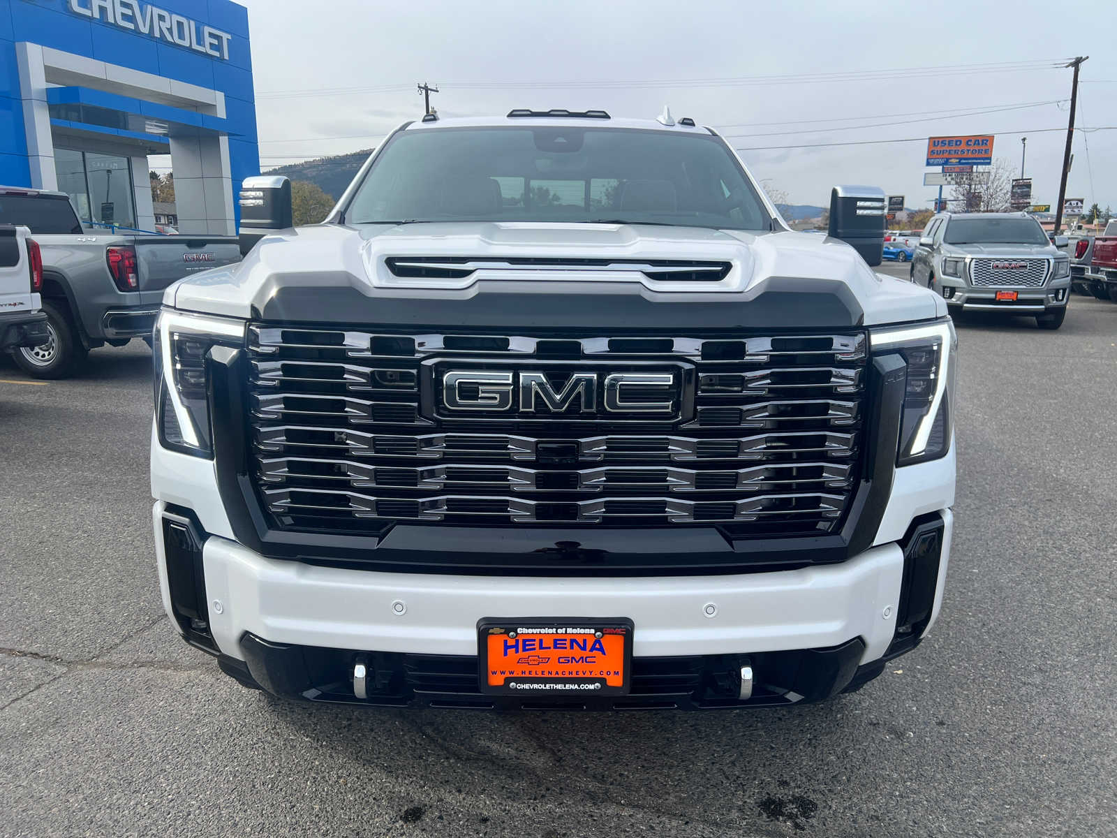 2025 GMC Sierra 3500HD Denali Ultimate 4WD Crew Cab 172 6