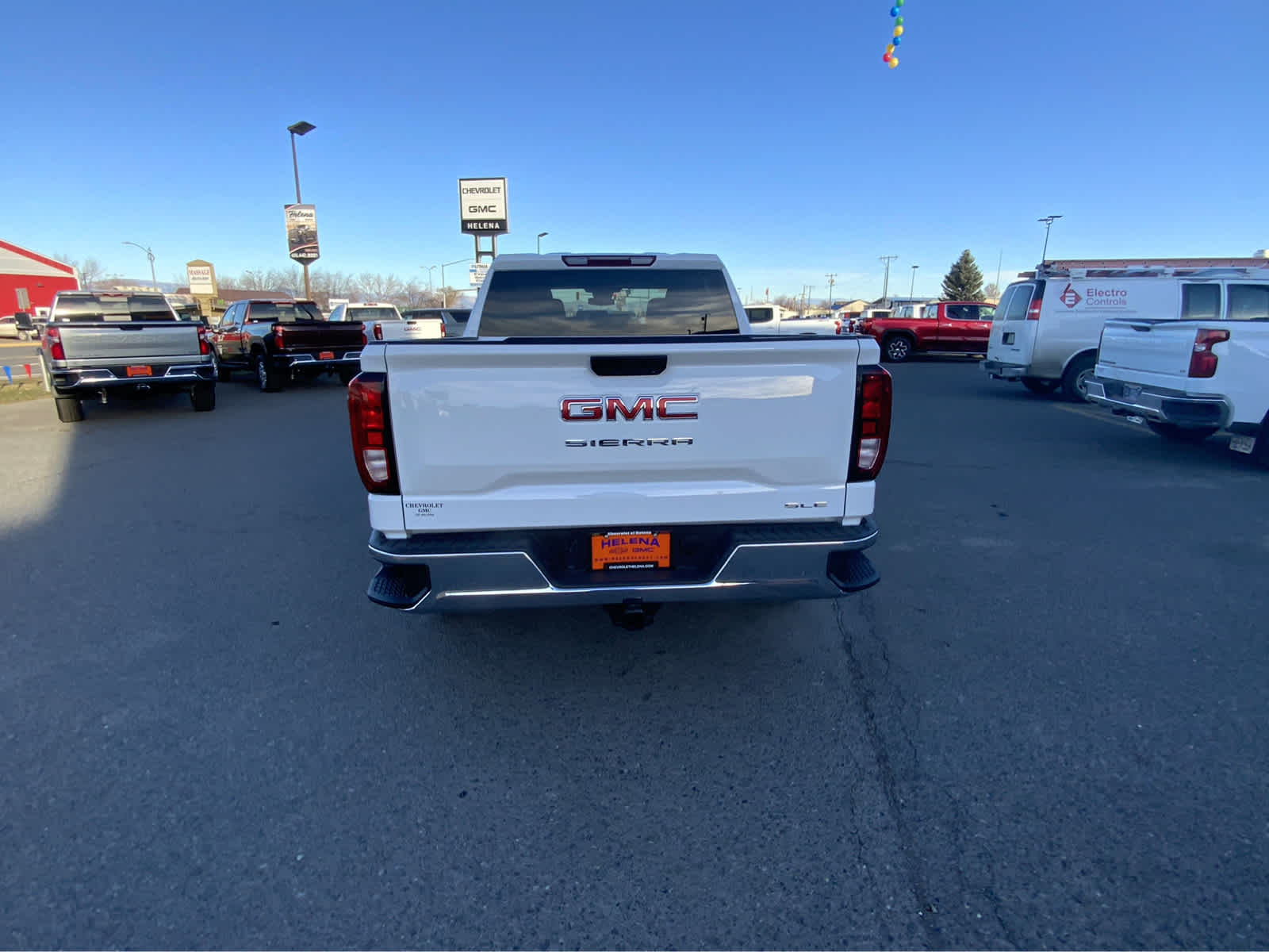 2024 GMC Sierra 1500 SLE 4WD Crew Cab 147 4