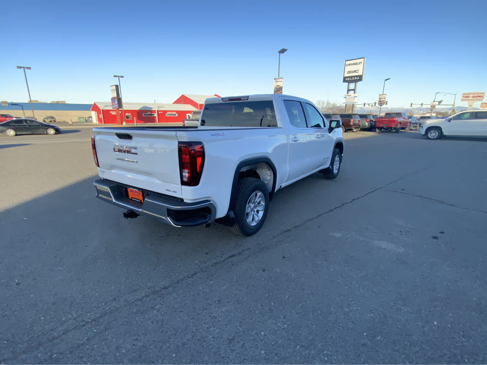 2024 GMC Sierra 1500 SLE 4WD Crew Cab 147 6