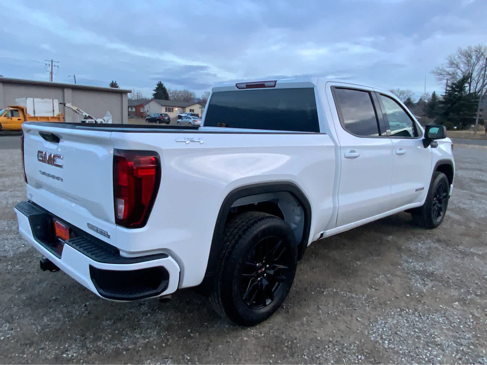 2025 GMC Sierra 1500 Elevation 4WD Crew Cab 147 8