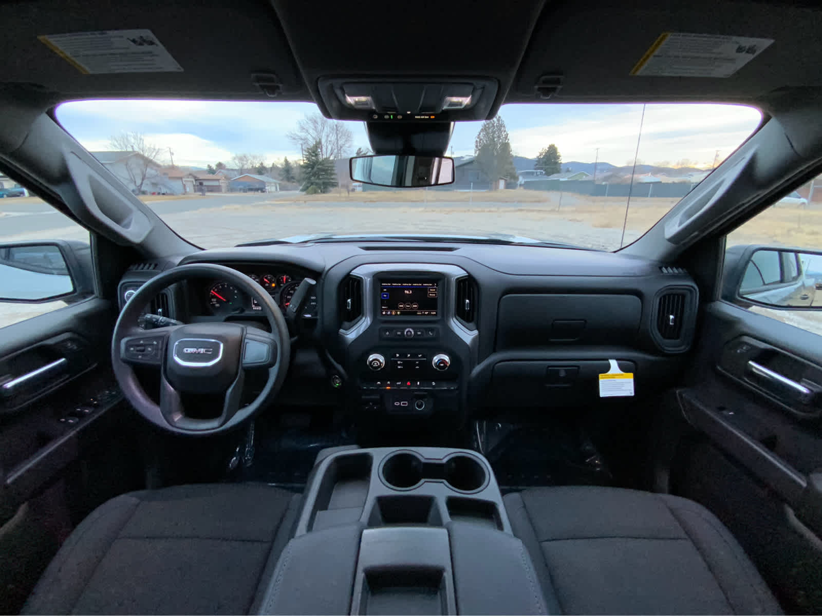 2025 GMC Sierra 1500 Pro 4WD Double Cab 147 22