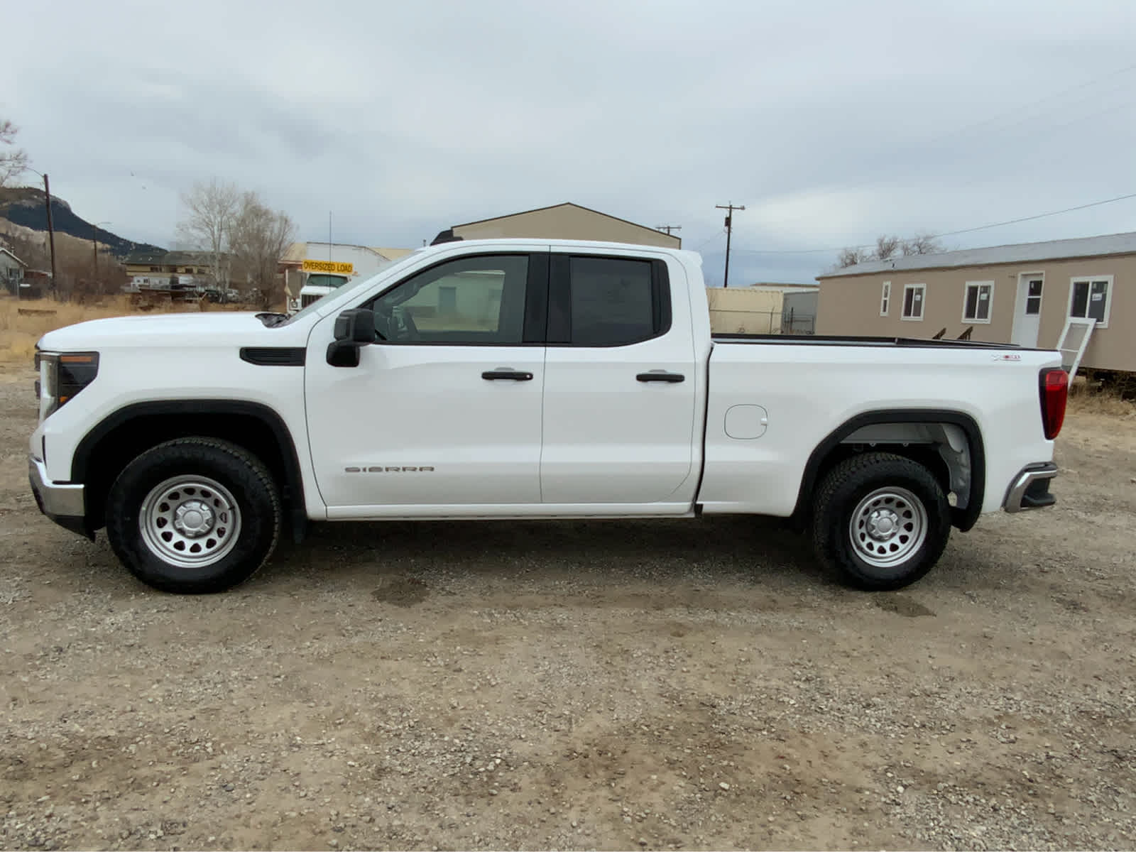 2025 GMC Sierra 1500 Pro 4WD Double Cab 147 3