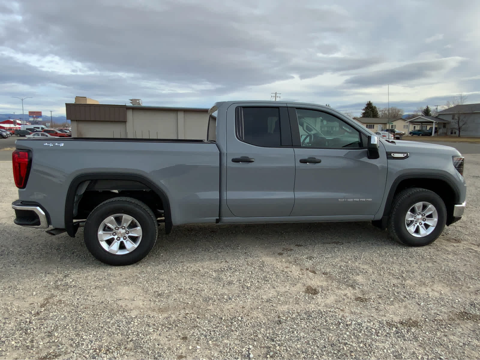 2025 GMC Sierra 1500 Pro 4WD Double Cab 147 6