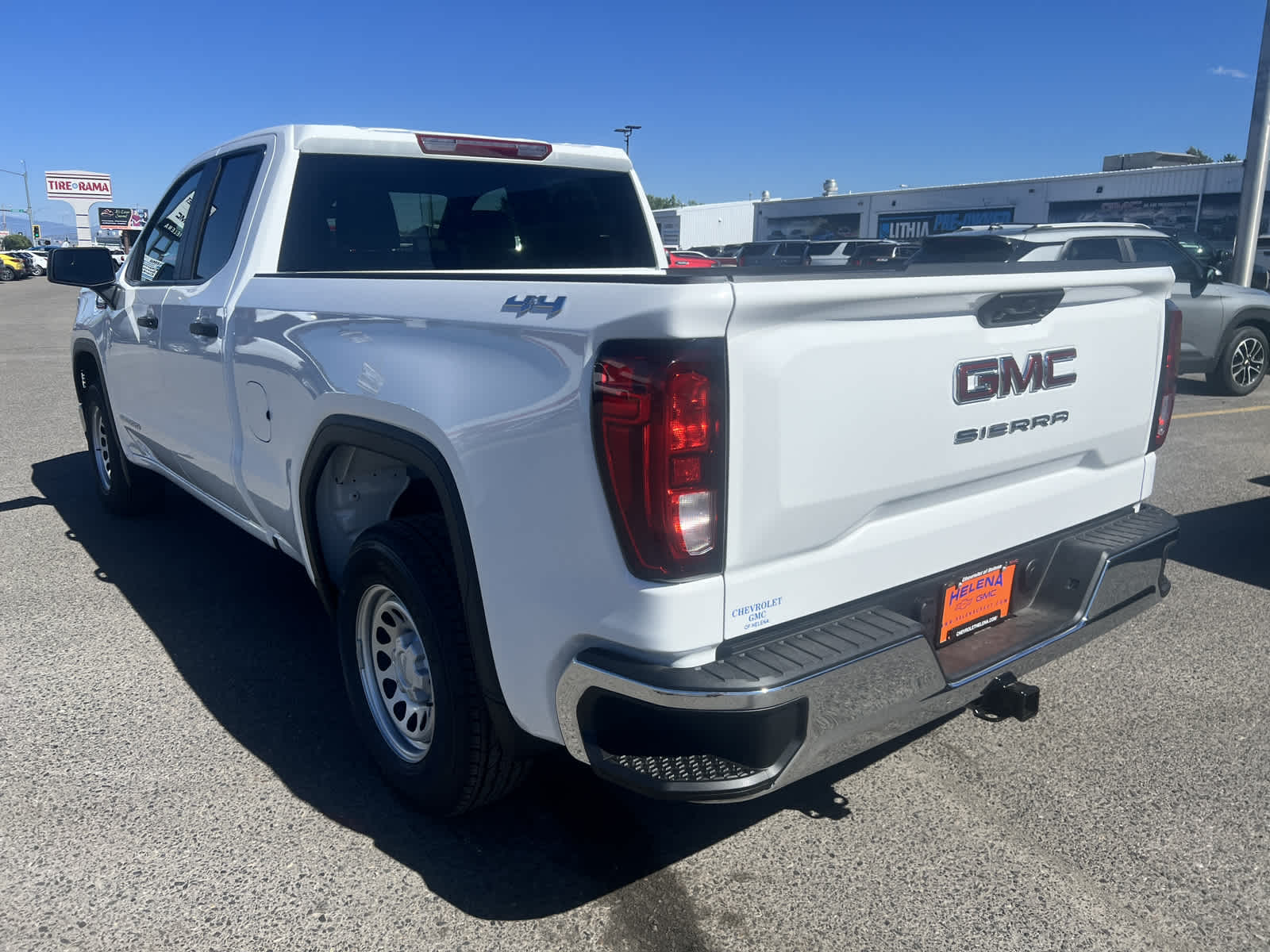 2024 GMC Sierra 1500 Pro 4WD Double Cab 147 4