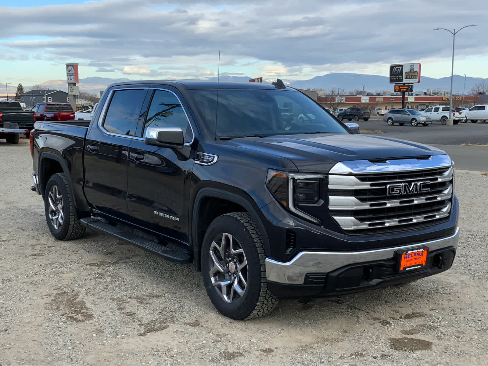 2025 GMC Sierra 1500 SLE 4WD Crew Cab 147 7