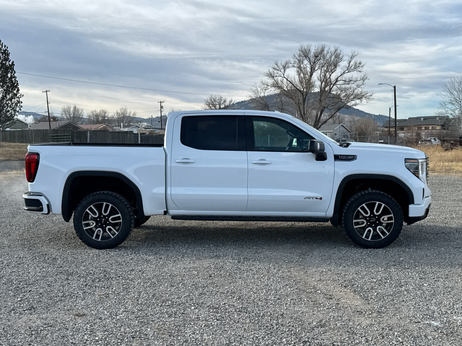 2025 GMC Sierra 1500 AT4 4WD Crew Cab 147 12