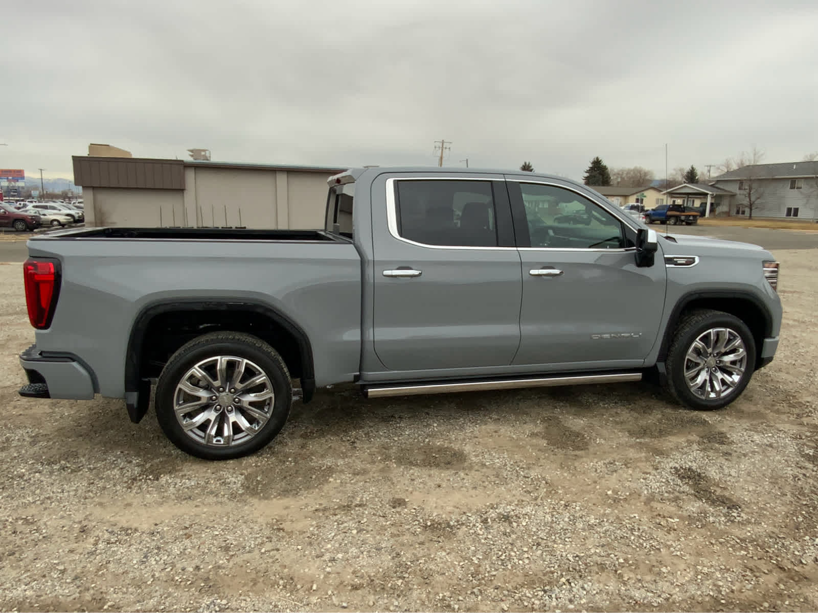 2025 GMC Sierra 1500 Denali 4WD Crew Cab 147 10