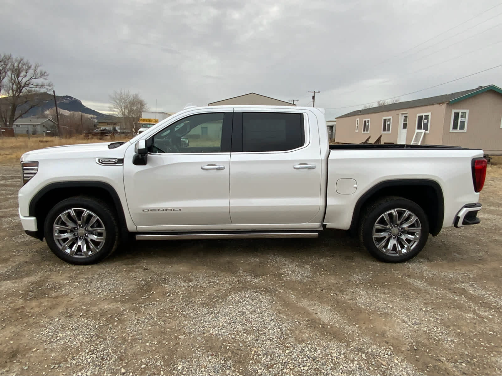 2025 GMC Sierra 1500 Denali 4WD Crew Cab 147 4