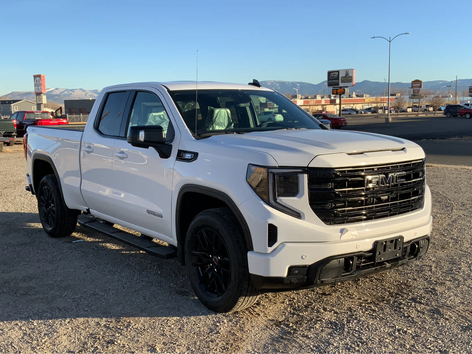 2025 GMC Sierra 1500 Elevation 4WD Double Cab 147 9