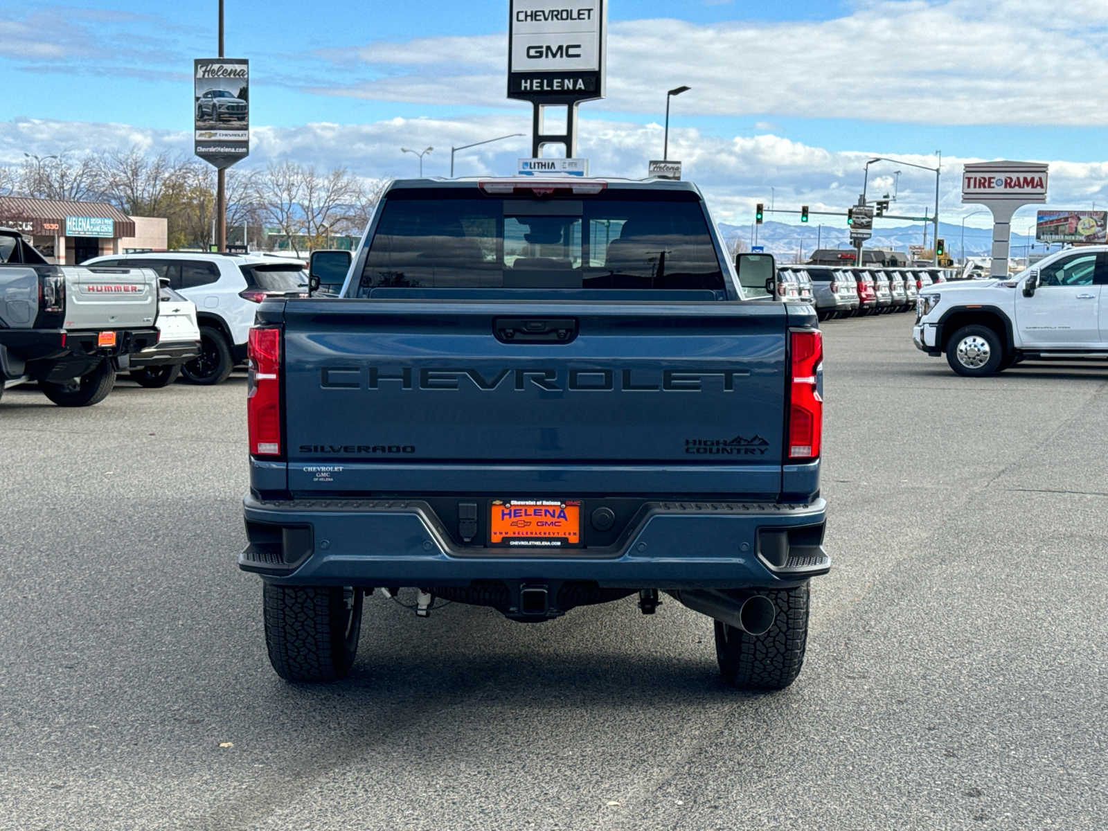 2025 Chevrolet Silverado 3500HD High Country 4WD Crew Cab 159 8