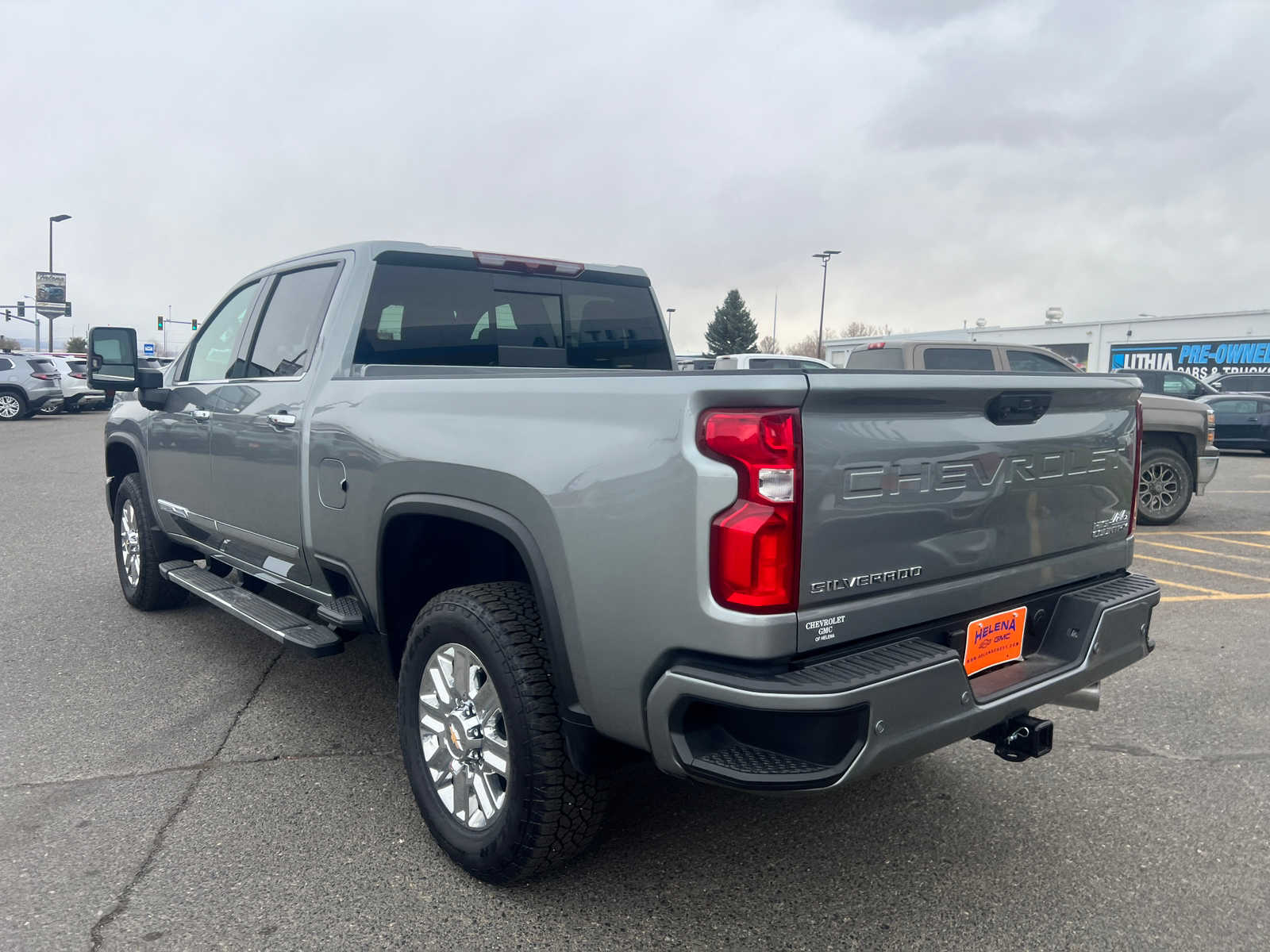 2024 Chevrolet Silverado 3500HD High Country 4WD Crew Cab 159 4