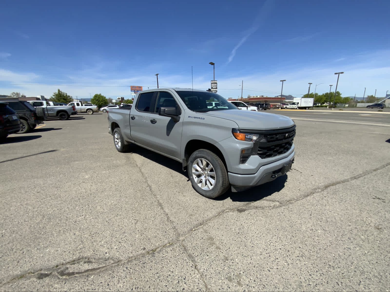 2024 Chevrolet Silverado 1500 Custom 4WD Crew Cab 157 8