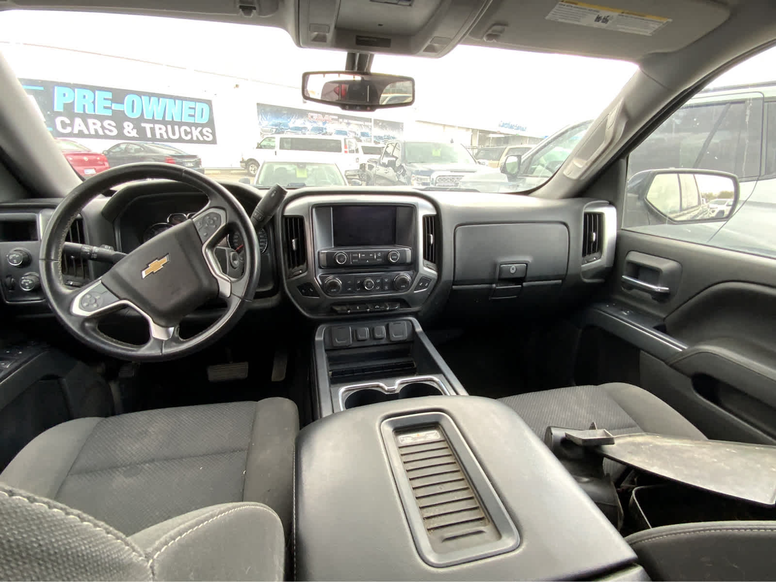 2017 Chevrolet Silverado 1500 LT 4WD Crew Cab 143.5 17