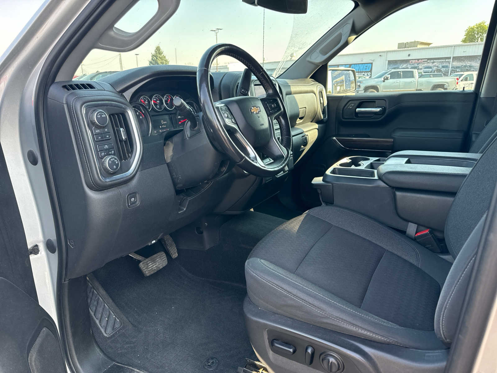 2021 Chevrolet Silverado 1500 LT 4WD Crew Cab 147 2