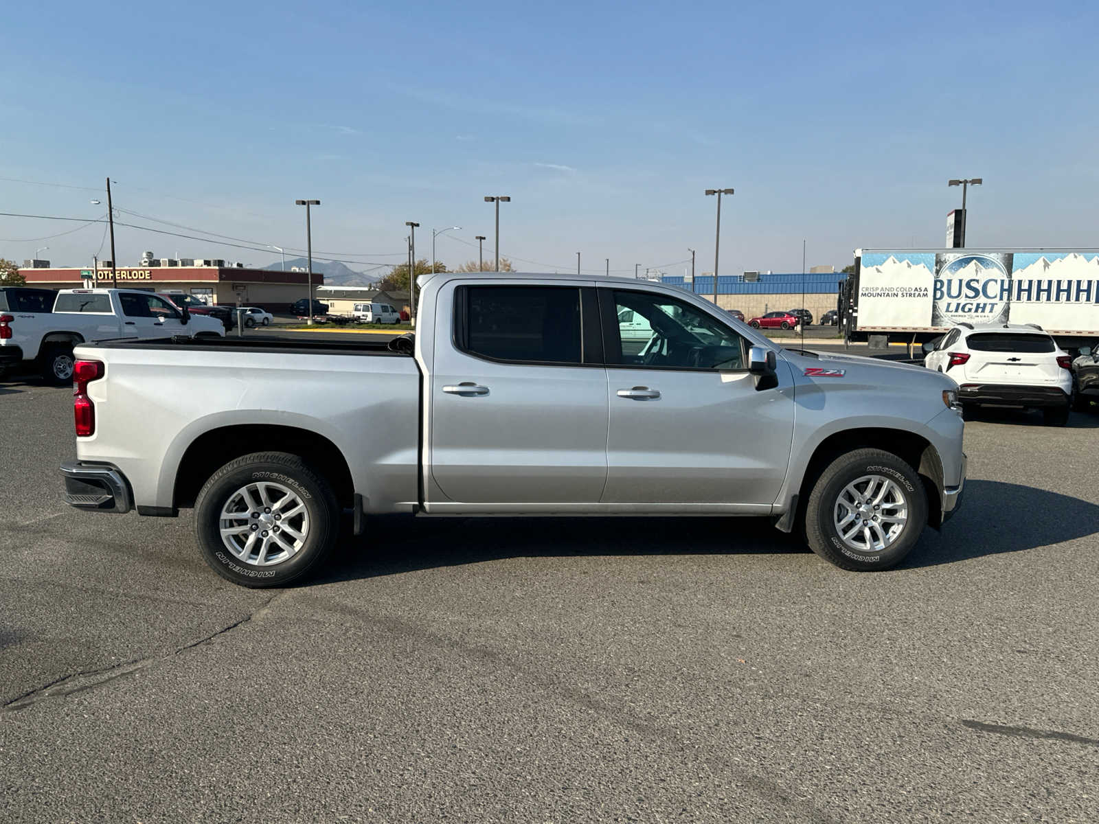 2021 Chevrolet Silverado 1500 LT 4WD Crew Cab 147 9