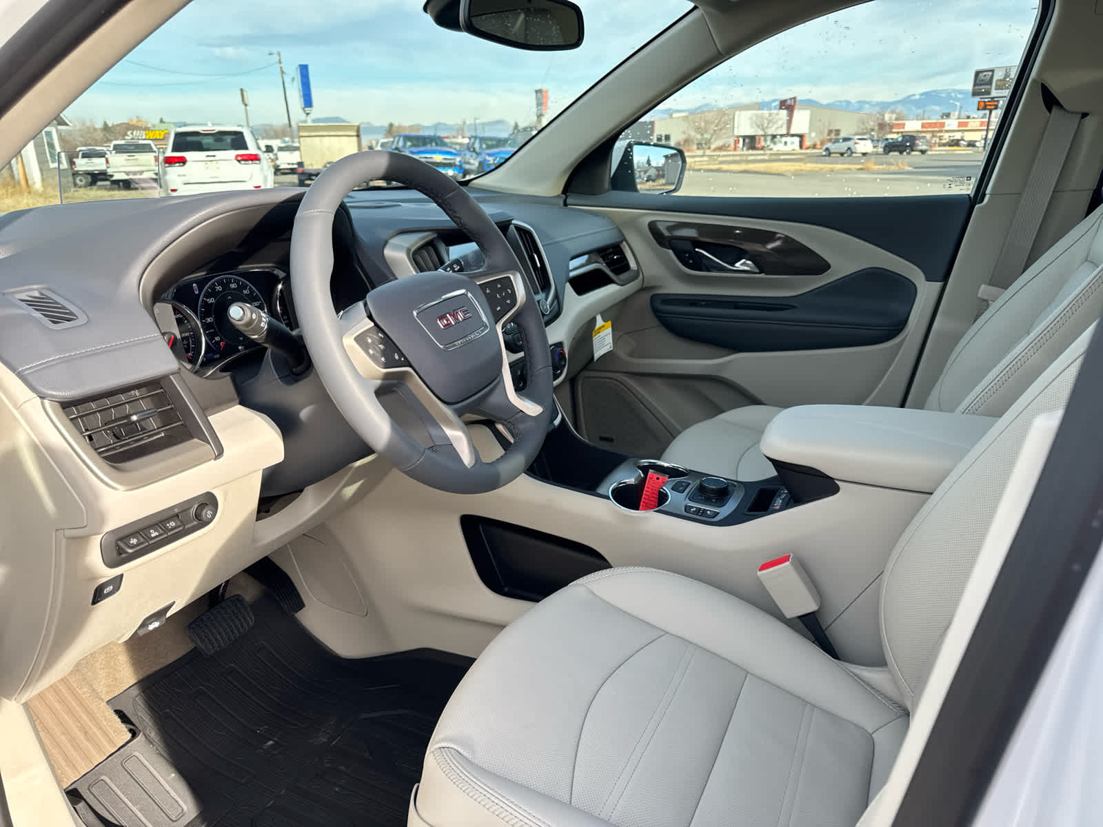 2024 GMC Terrain Denali 2