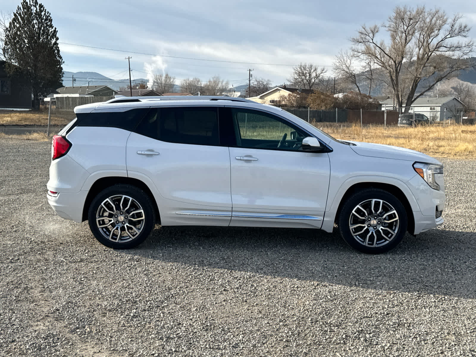 2024 GMC Terrain Denali 9