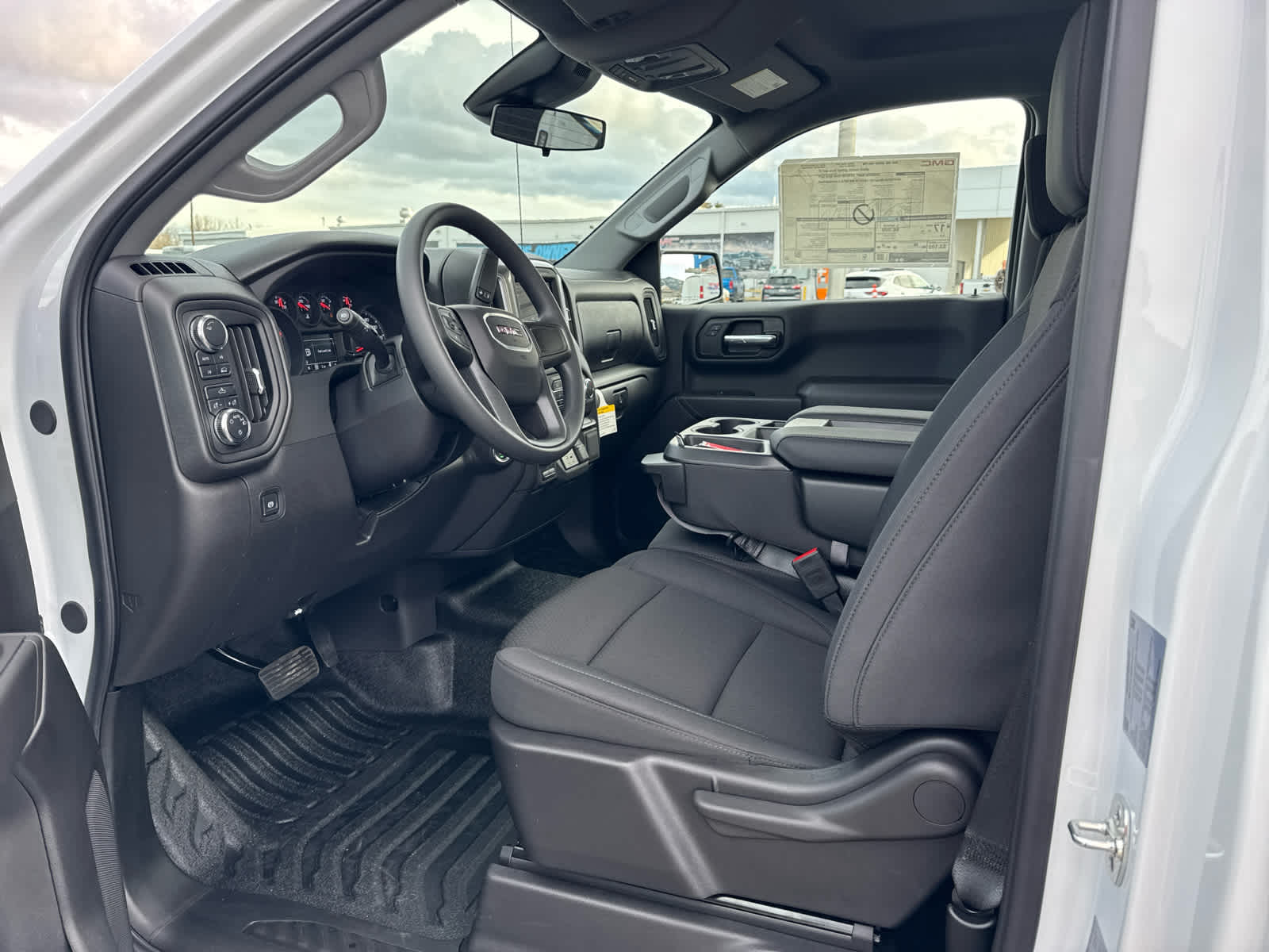 2025 GMC Sierra 1500 Pro 4WD Reg Cab 140 2