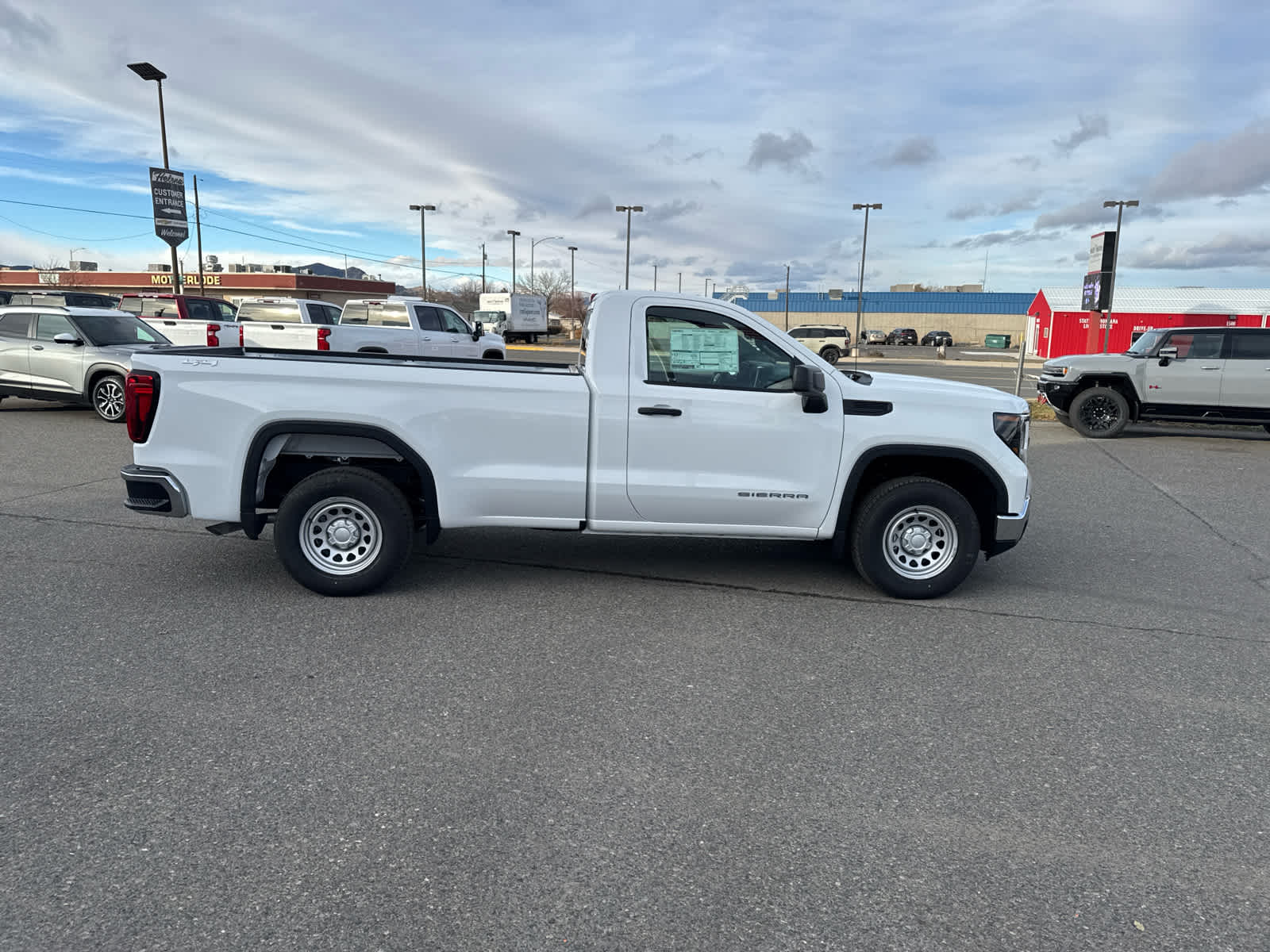 2025 GMC Sierra 1500 Pro 4WD Reg Cab 140 11